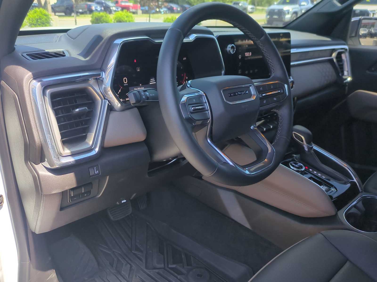 Thumbnail: 2026 GMC Canyon - 2