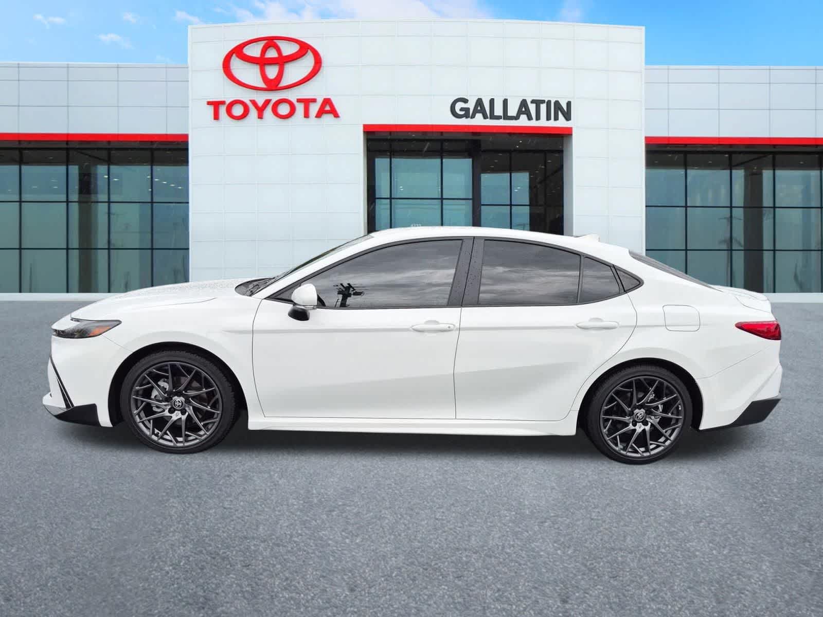 Thumbnail: 2025 Toyota Camry - 5