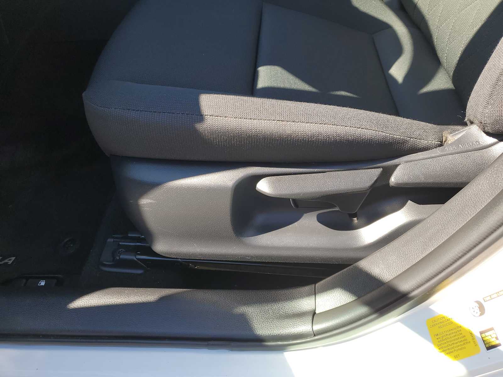 Thumbnail: 2023 Toyota Corolla - 19