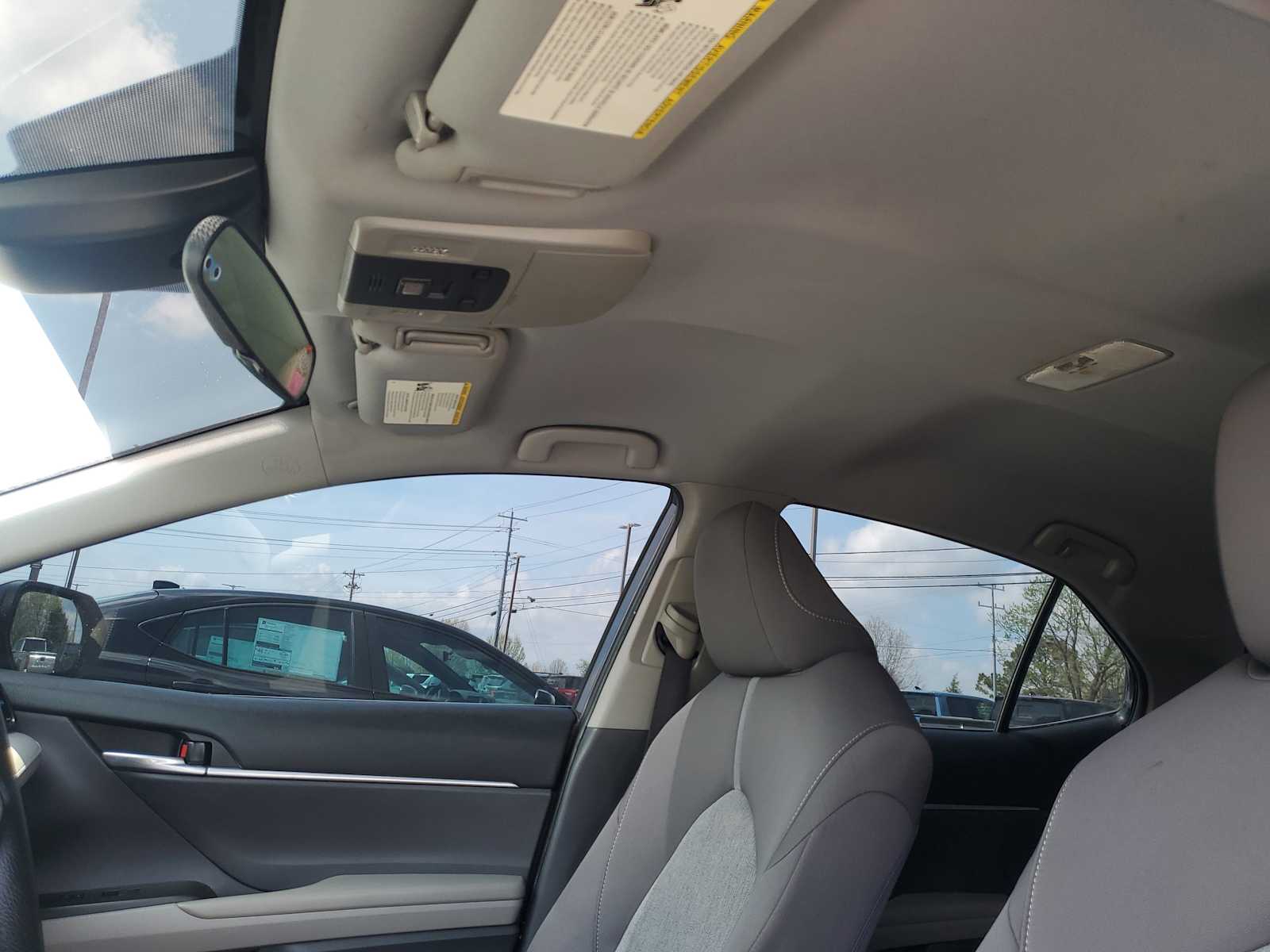 Thumbnail: 2023 Toyota Camry - 16