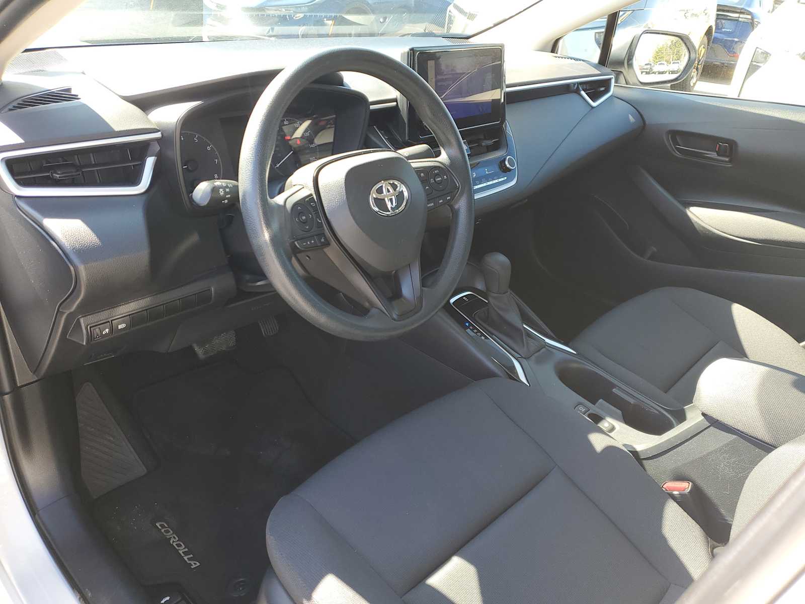 Thumbnail: 2023 Toyota Corolla - 20