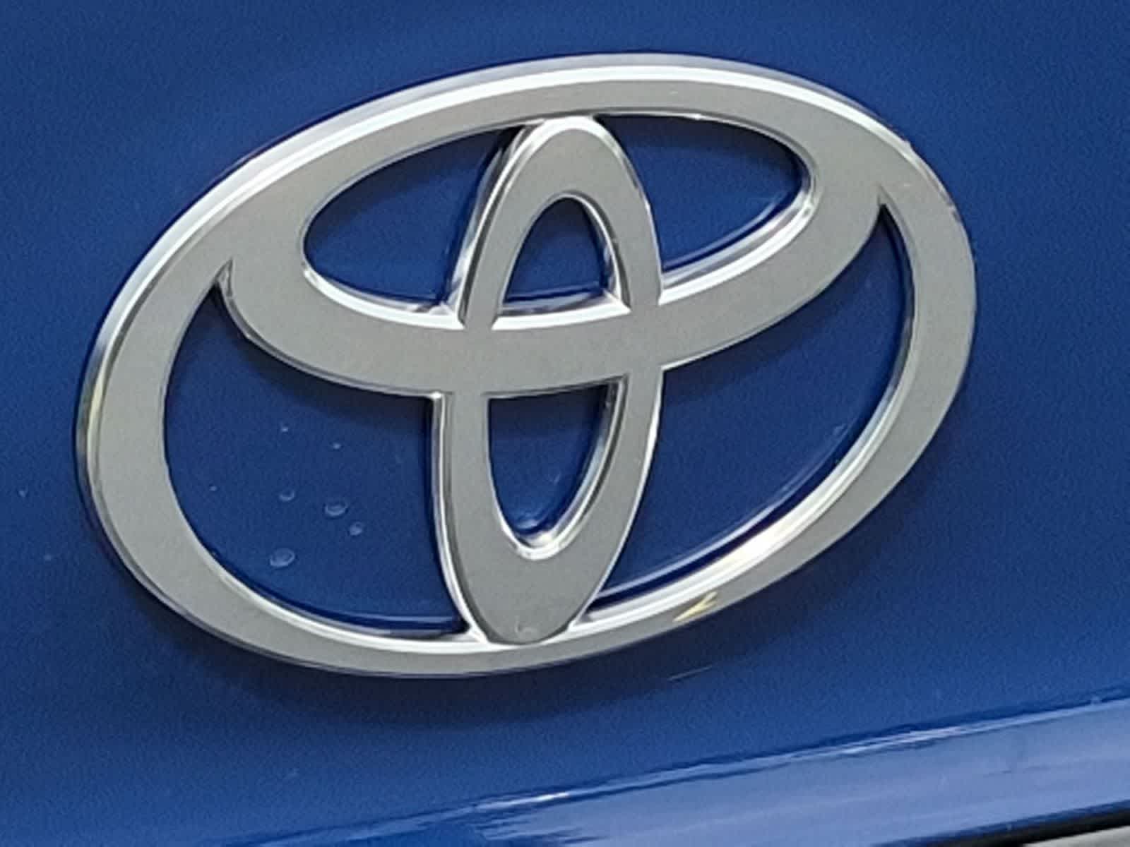 Thumbnail: 2026 Toyota Camry - 11