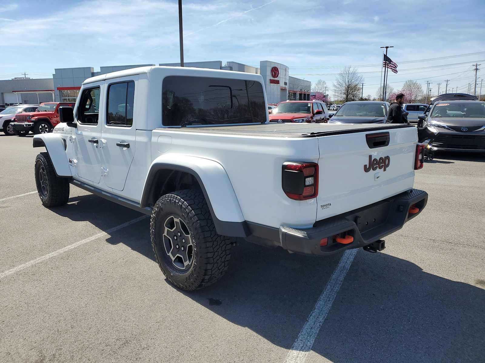 Thumbnail: 2021 Jeep Gladiator - 2