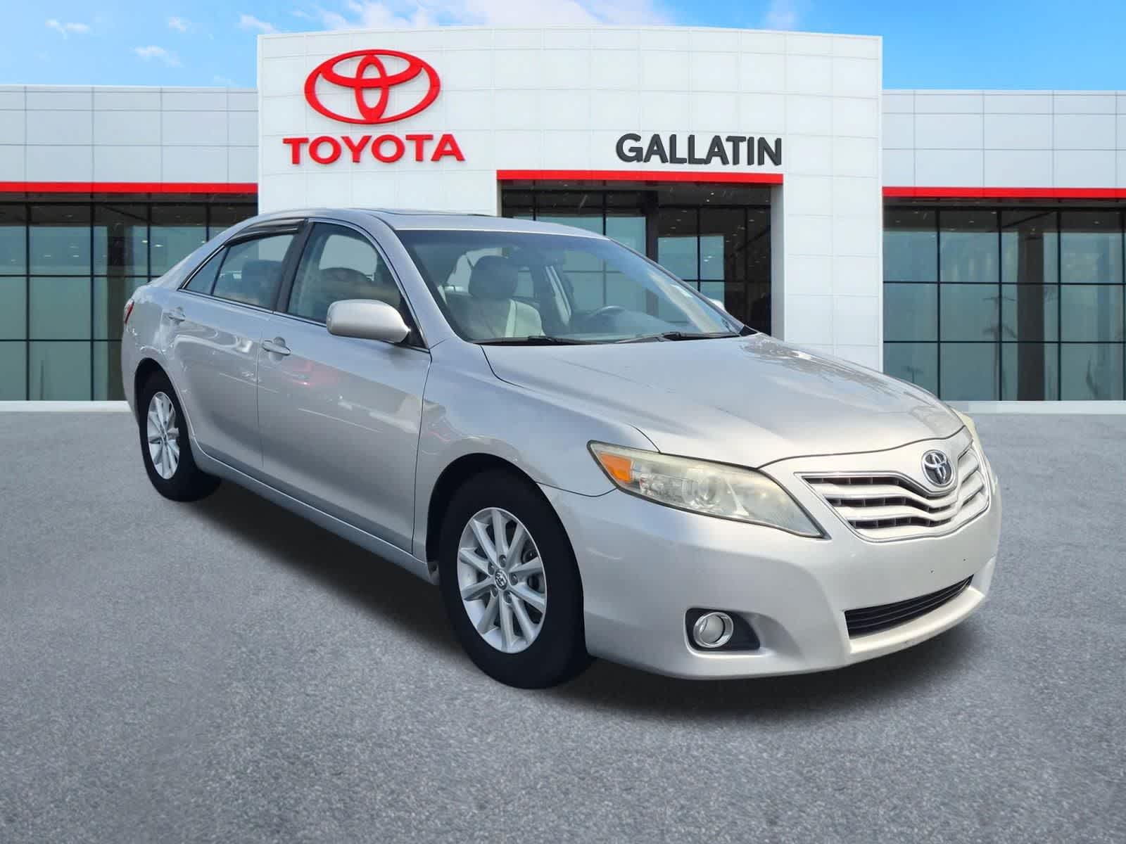 Thumbnail: 2011 Toyota Camry - 2