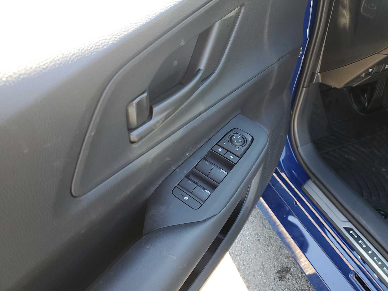 Thumbnail: 2026 Toyota Prius - 15