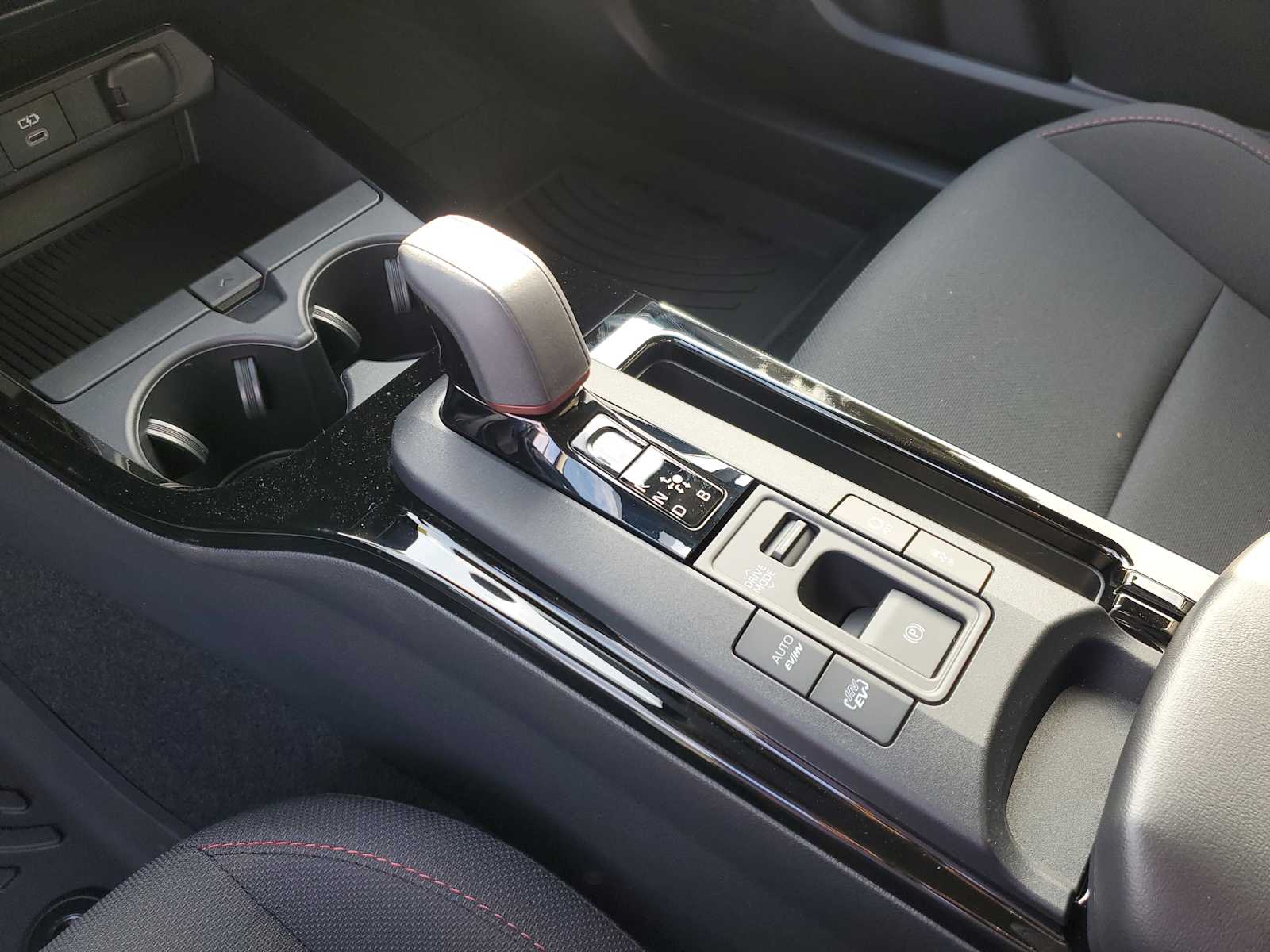 Thumbnail: 2026 Toyota Prius - 29