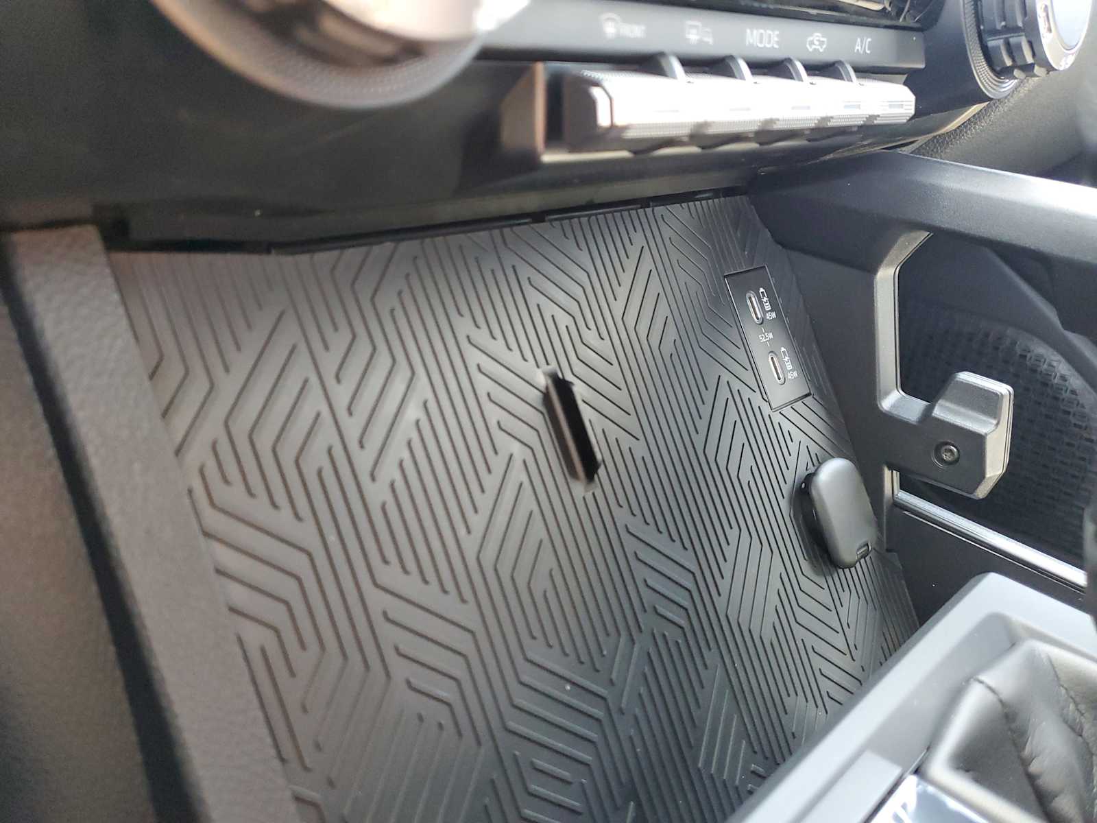 Thumbnail: 2025 Toyota Tacoma - 30