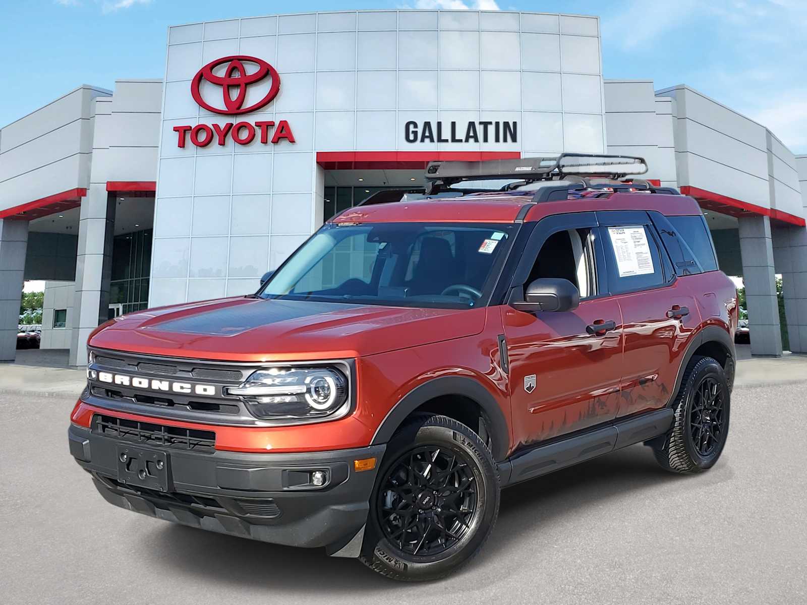 Thumbnail: 2023 Ford Bronco Sport - 1