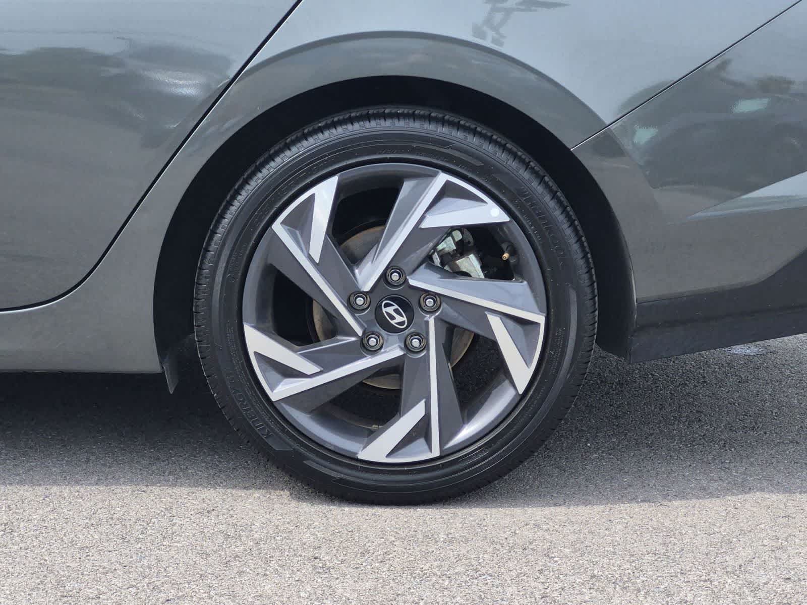 Thumbnail: 2025 Hyundai Elantra - 12