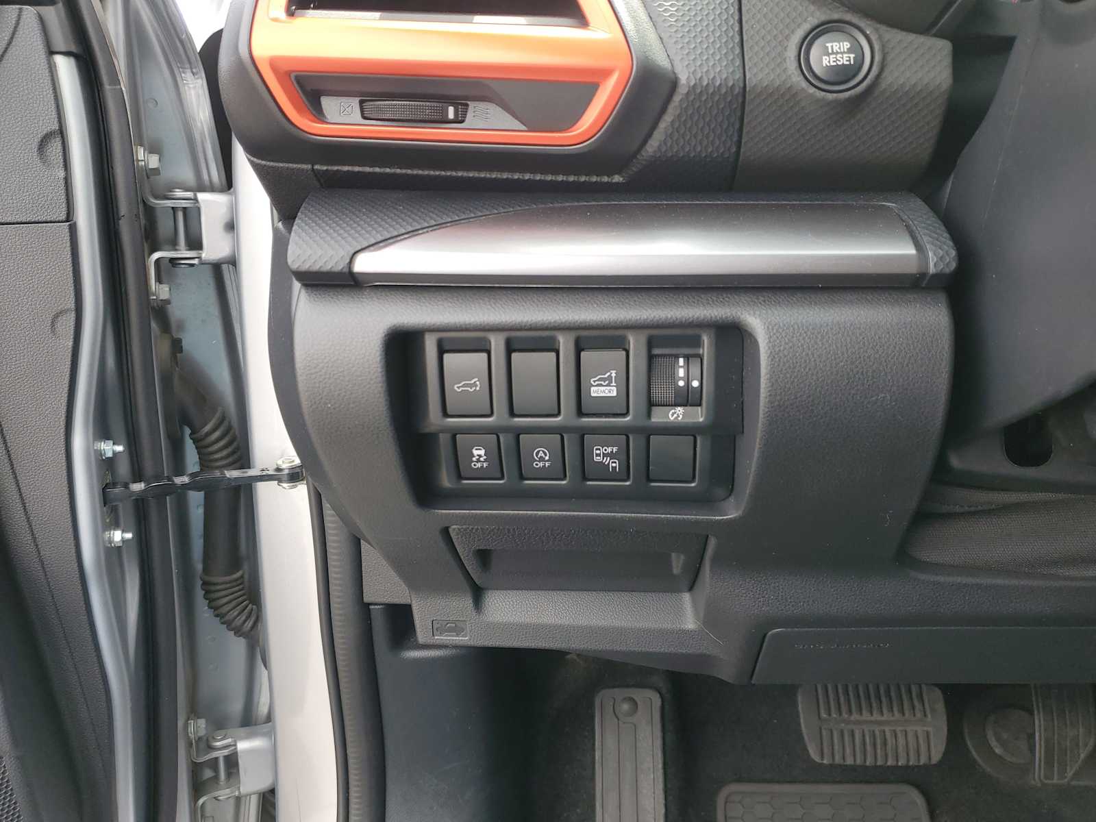 Thumbnail: 2020 Subaru Forester - 21