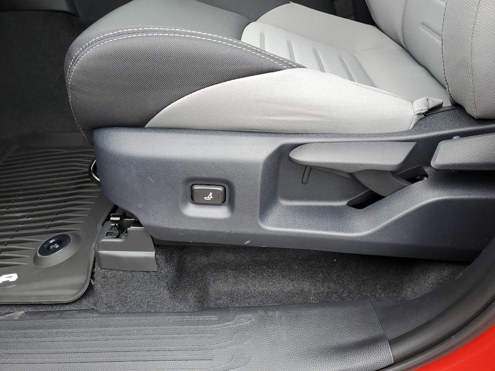 Thumbnail: 2025 Toyota Tacoma - 19