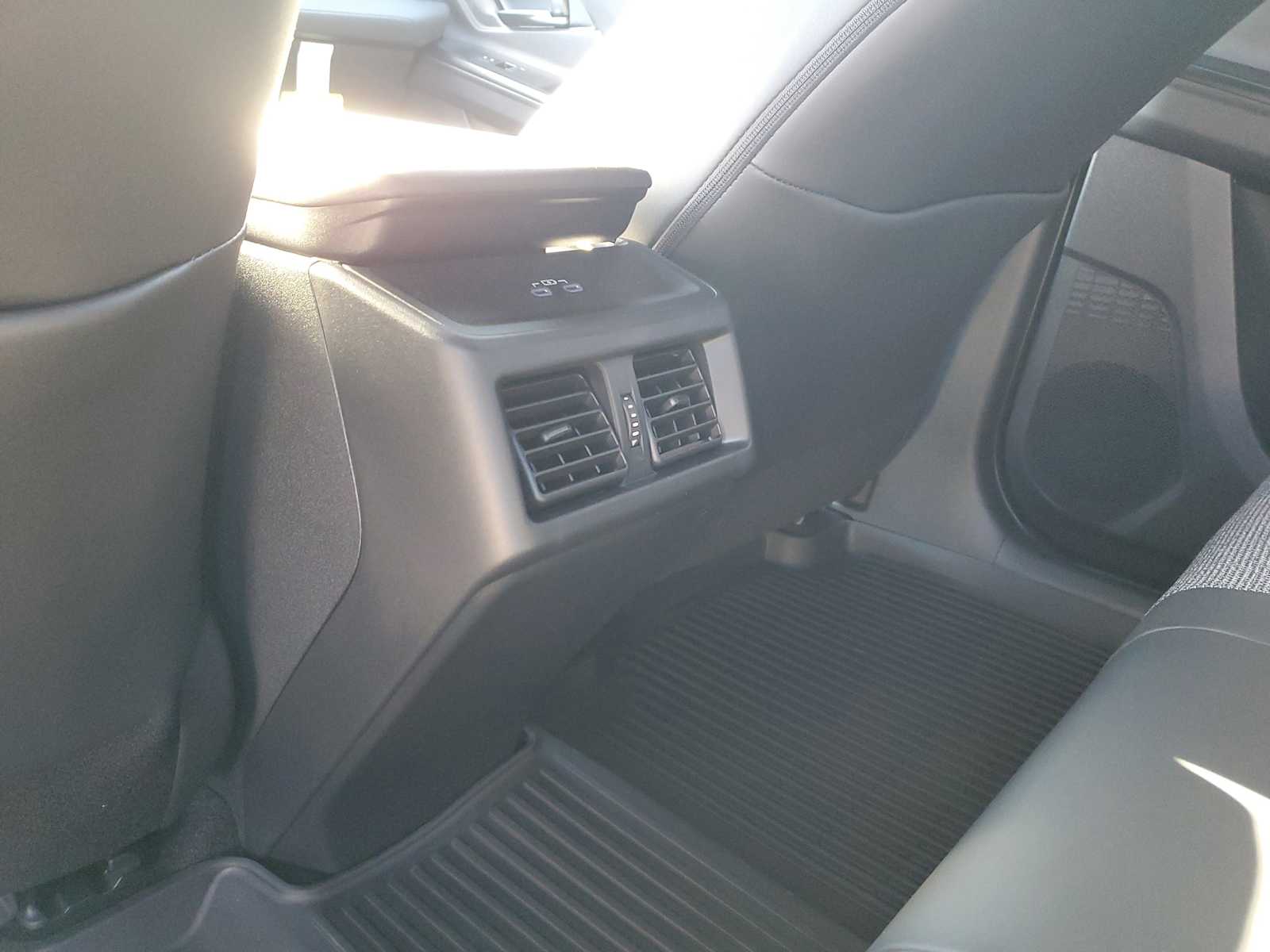 Thumbnail: 2026 Toyota bZ - 15