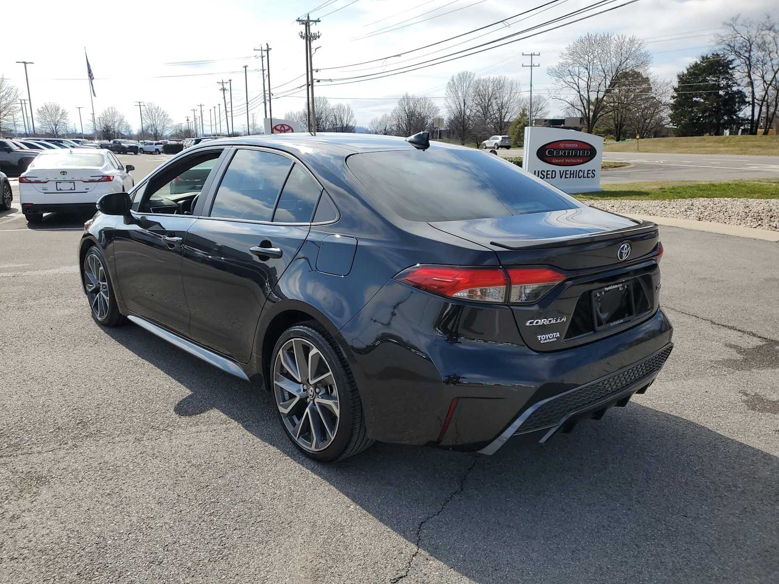 Thumbnail: 2021 Toyota Corolla - 2