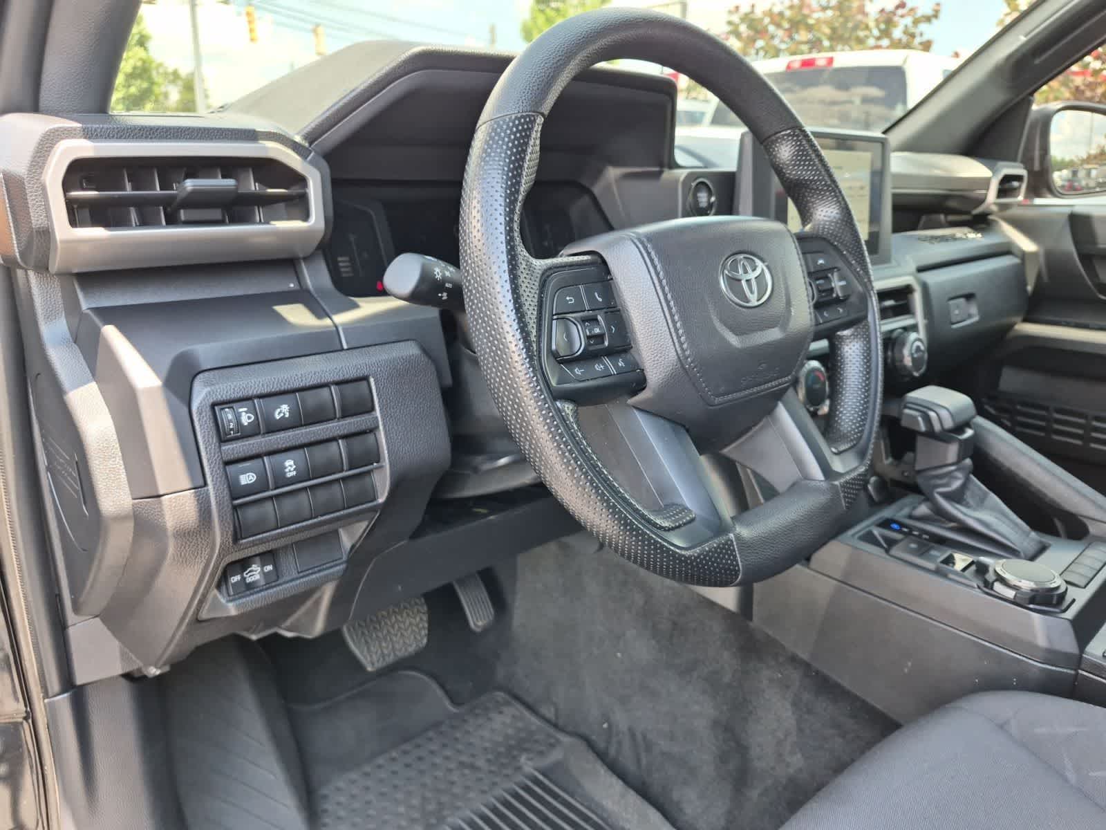 Thumbnail: 2025 Toyota Tacoma - 10