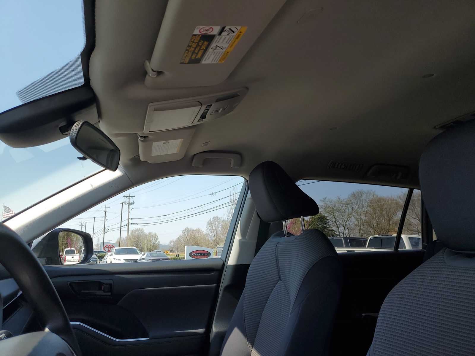 Thumbnail: 2023 Toyota Highlander - 17