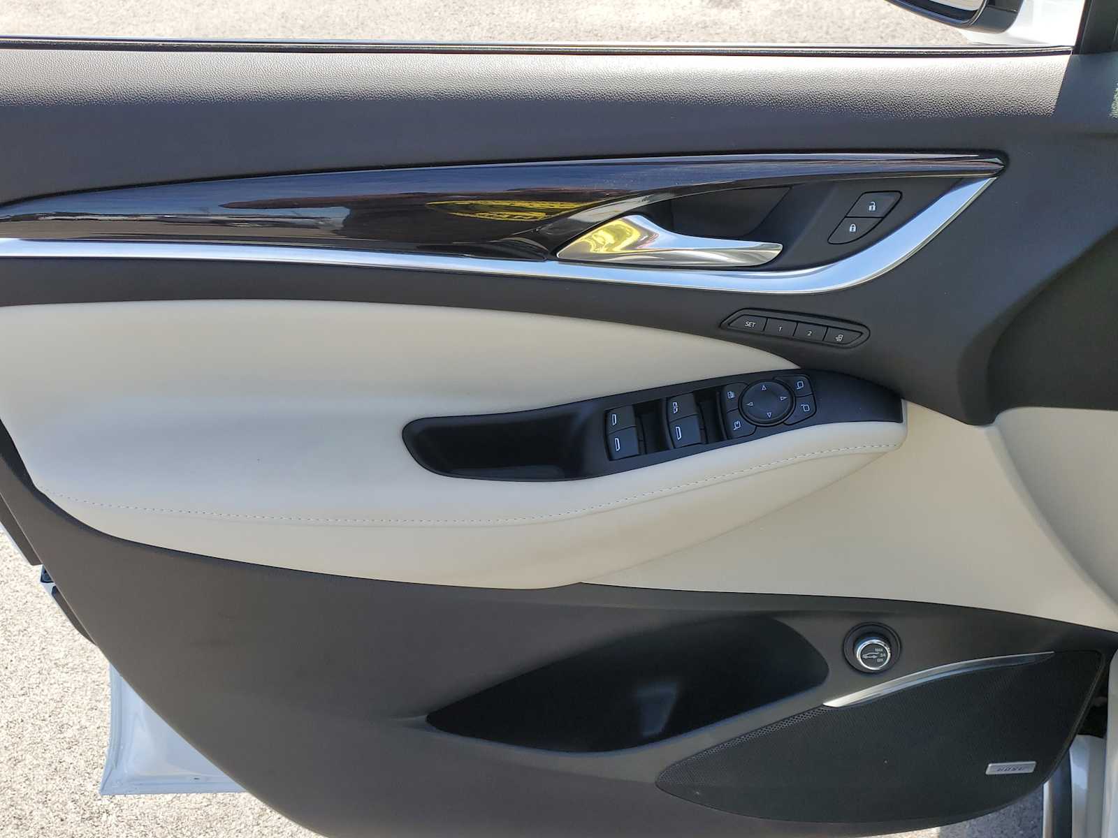 Thumbnail: 2023 Buick Enclave - 15