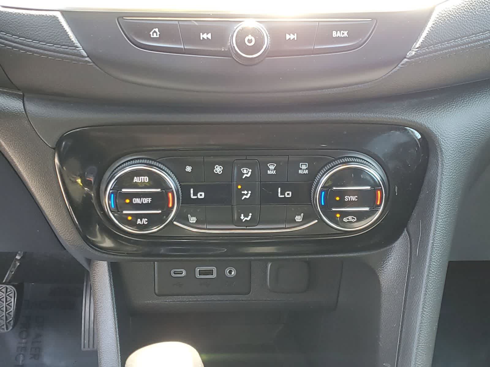 Thumbnail: 2023 Buick Encore GX - 28