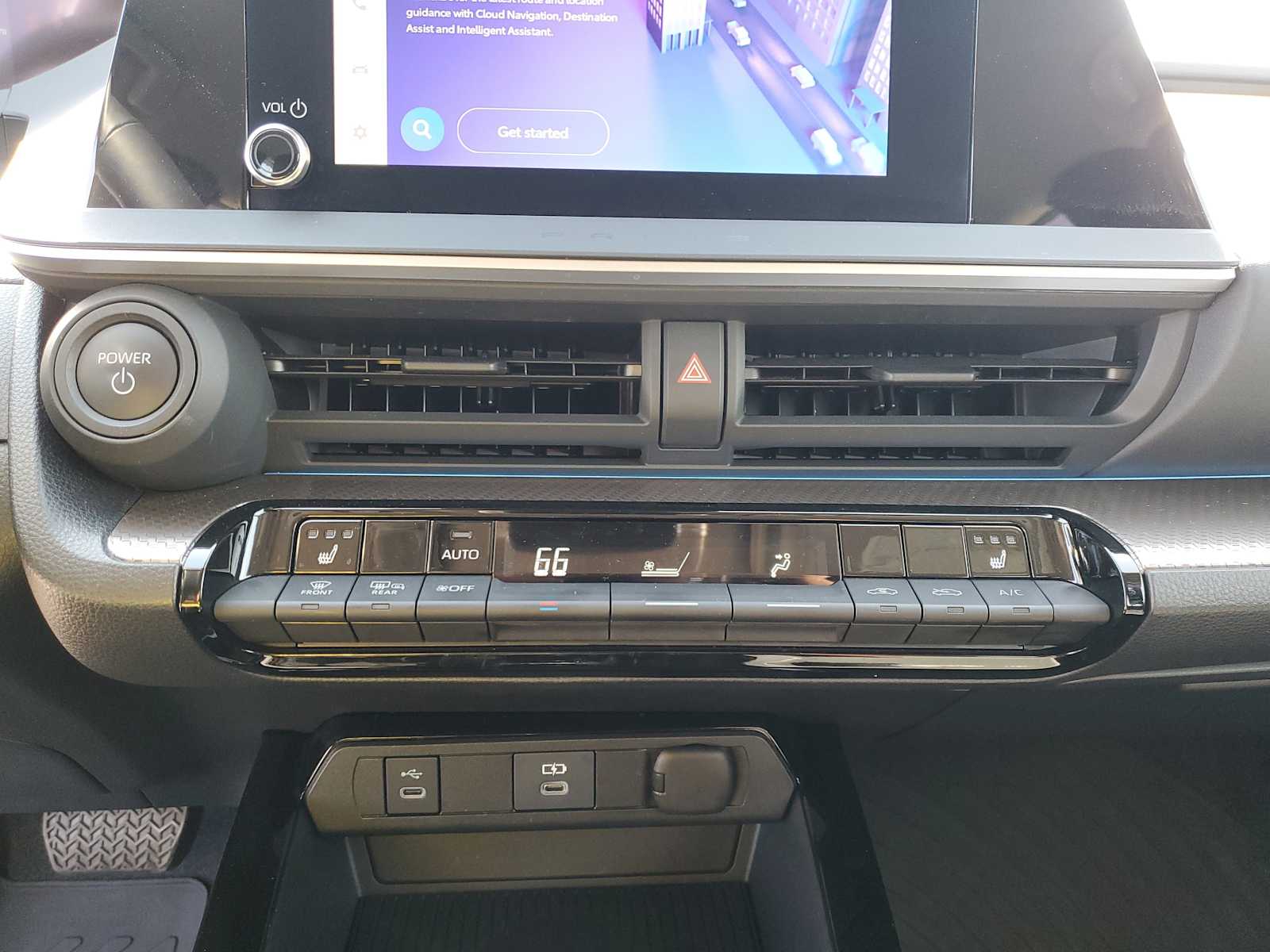 Thumbnail: 2023 Toyota Prius - 29