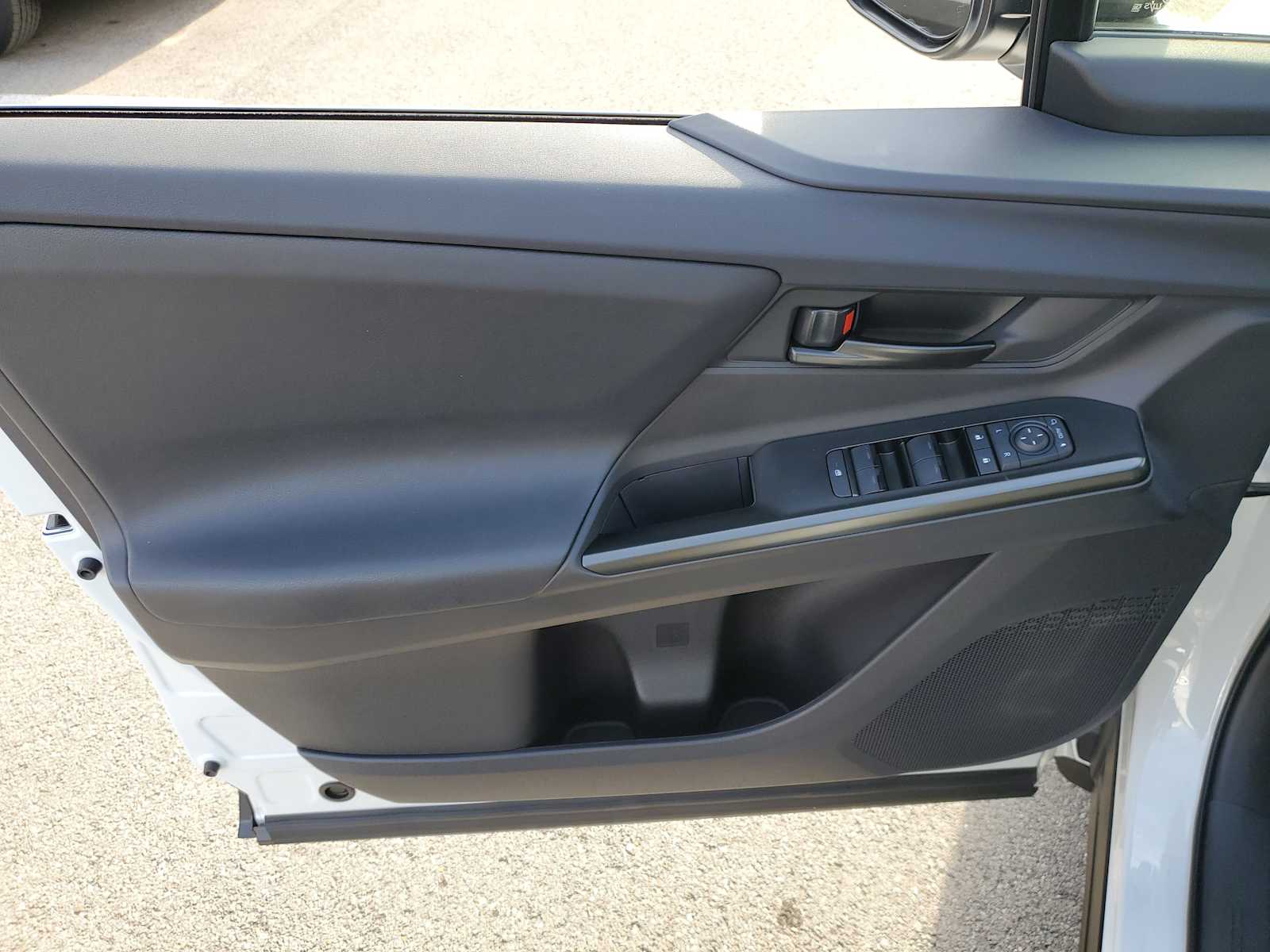 Thumbnail: 2026 Toyota bZ - 16