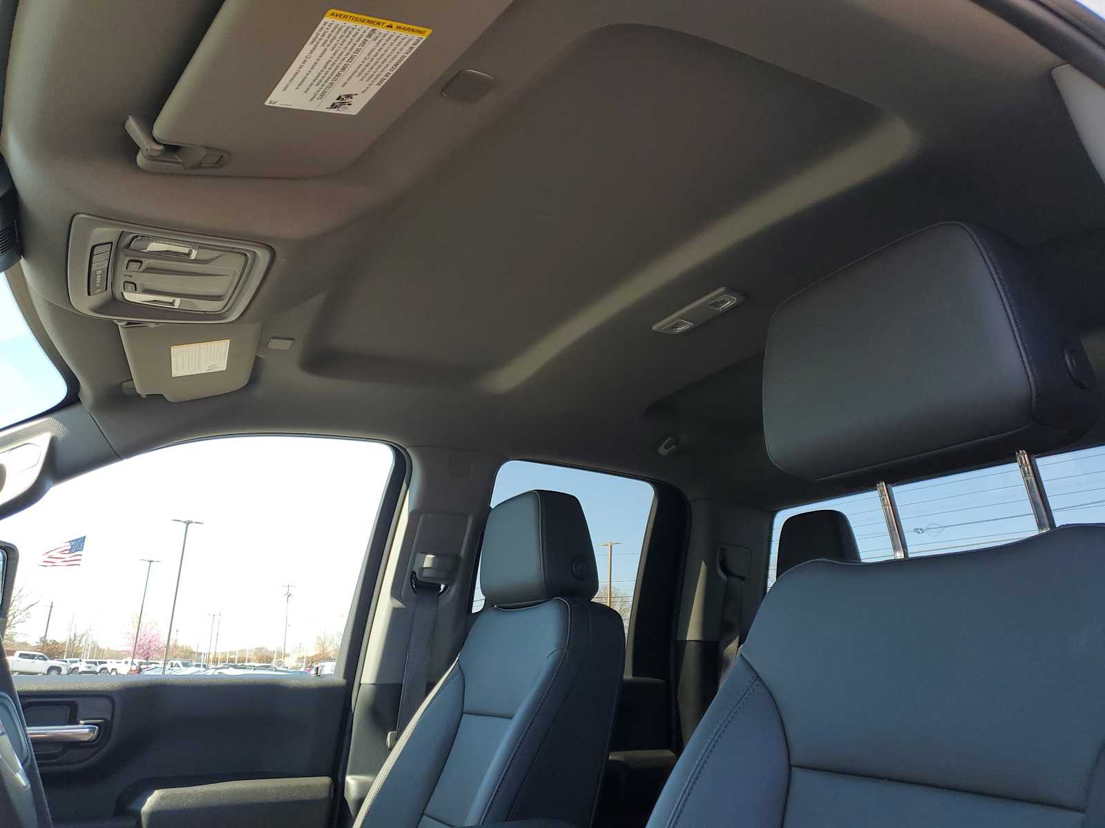 Thumbnail: 2025 GMC Sierra 3500 - 18