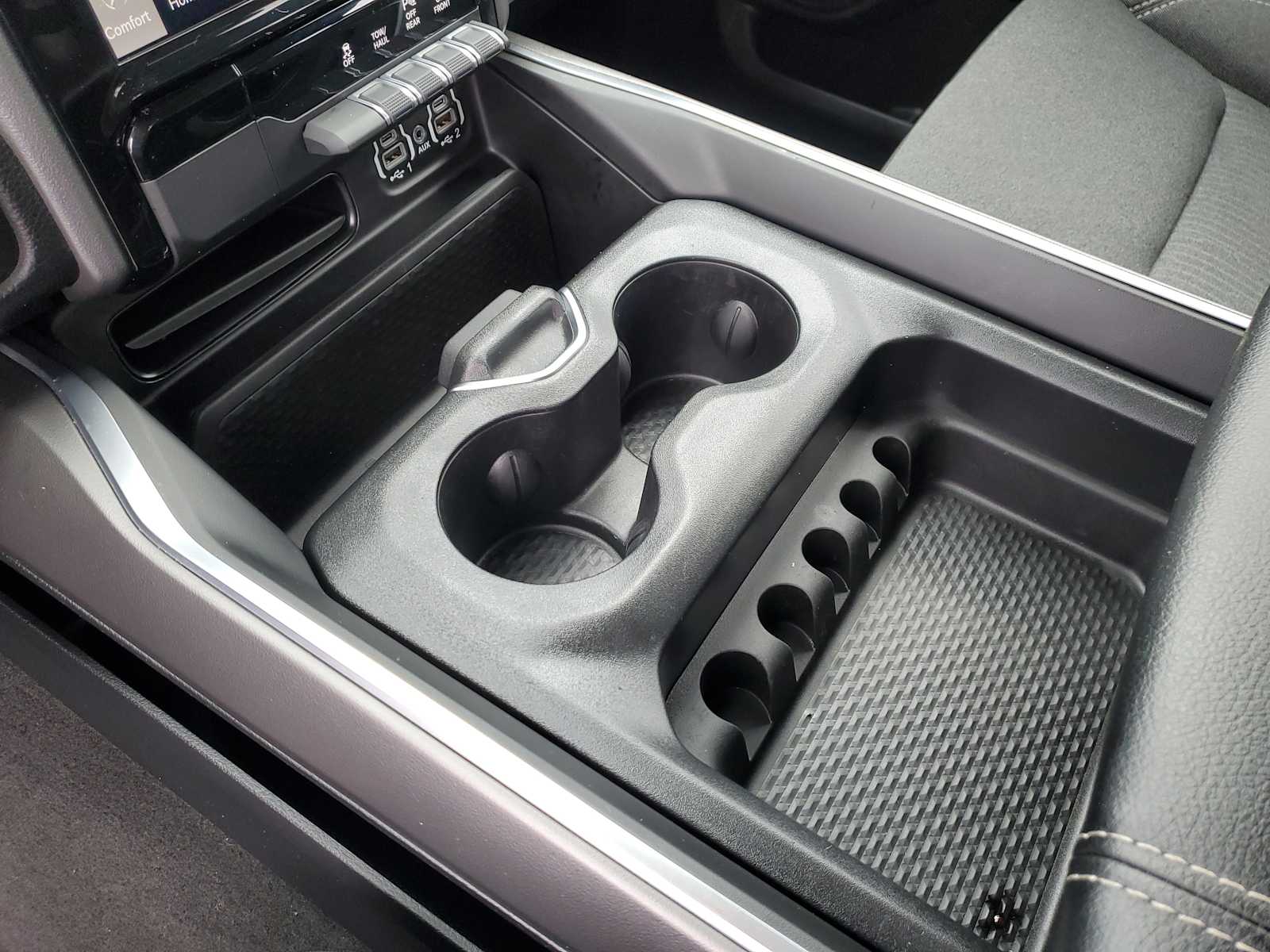 Thumbnail: 2024 RAM 1500 - 30