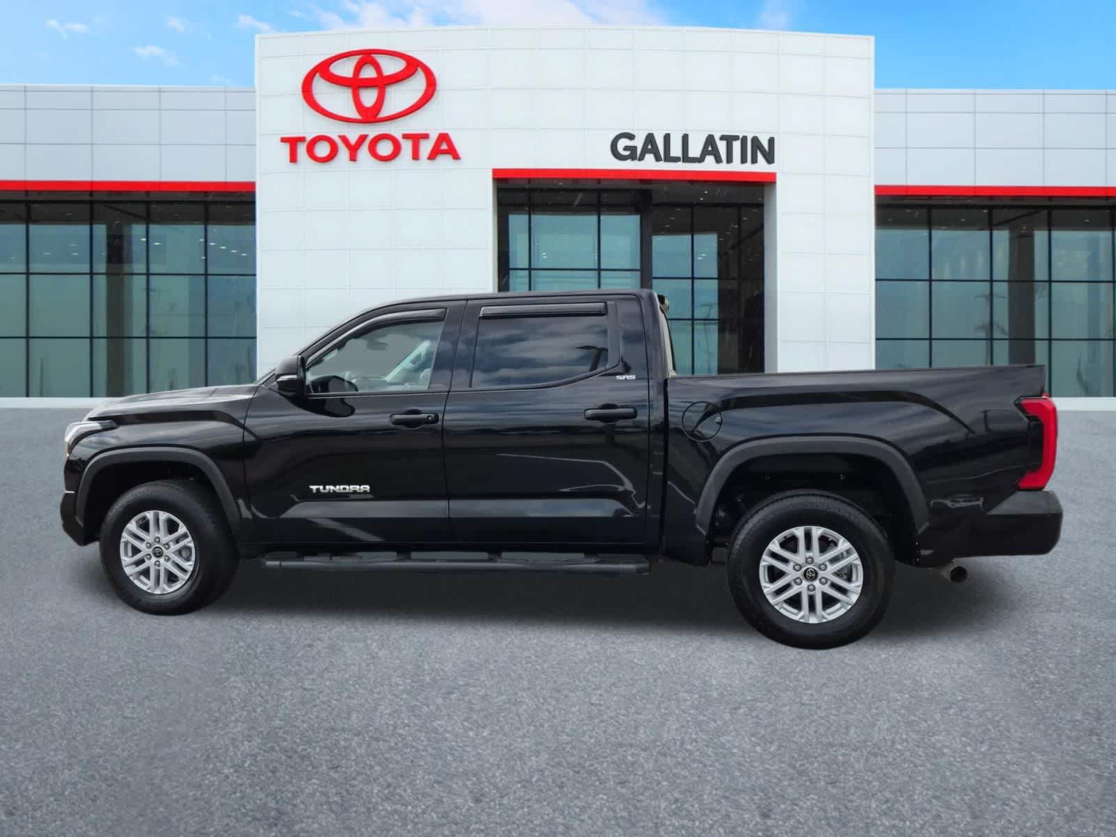 Thumbnail: 2024 Toyota Tundra - 5
