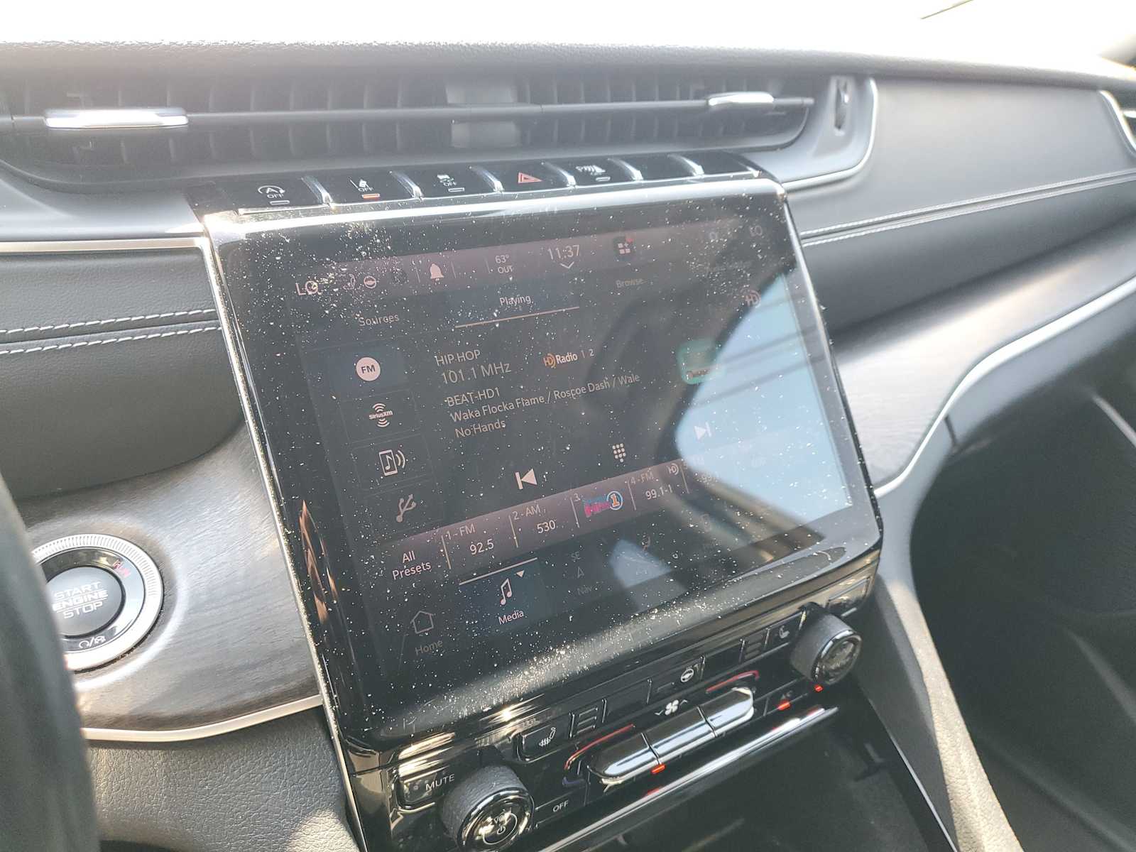 Thumbnail: 2021 Jeep Grand Cherokee L - 29