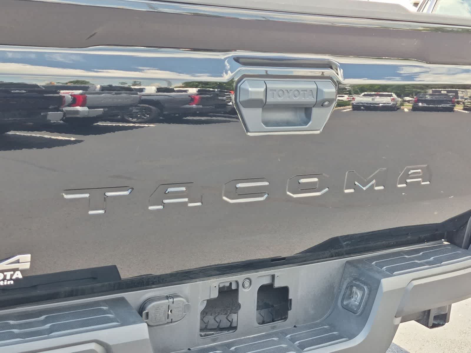 Thumbnail: 2025 Toyota Tacoma - 12
