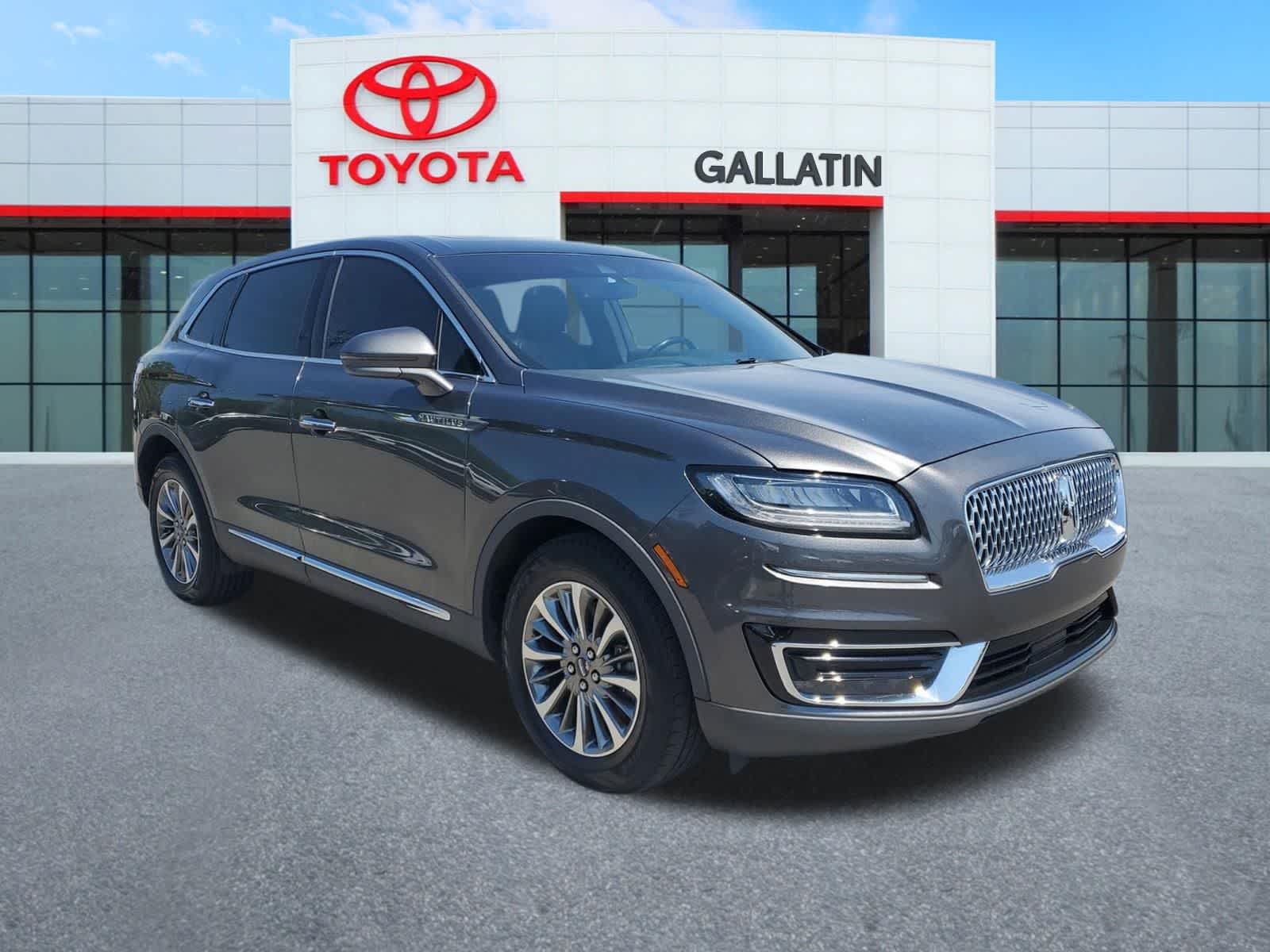 Thumbnail: 2020 Lincoln Nautilus - 4