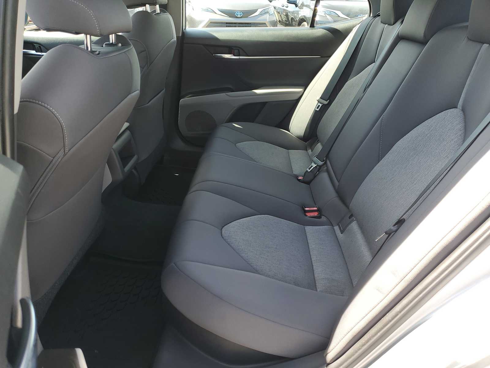 Thumbnail: 2021 Toyota Camry - 11