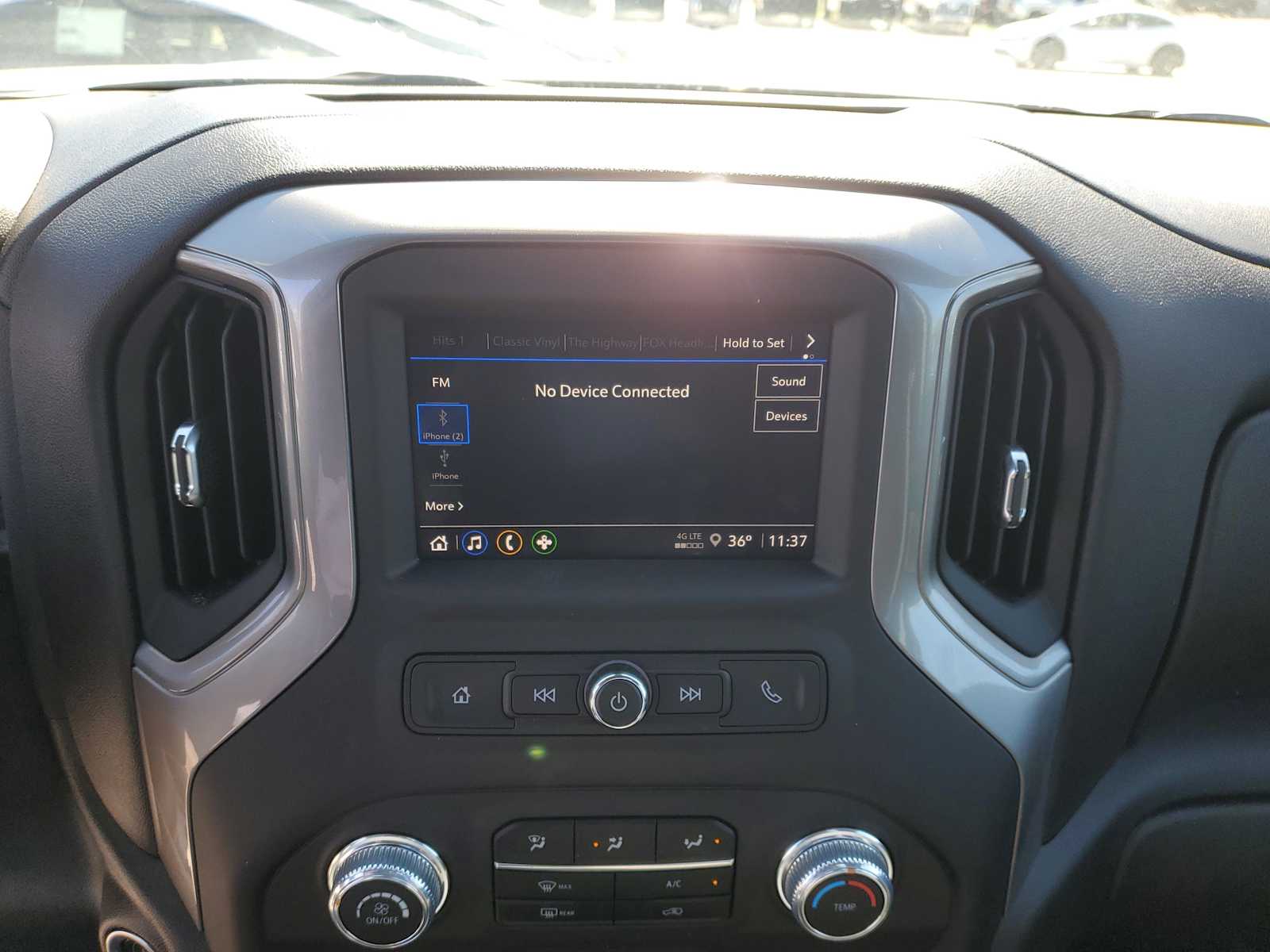 Thumbnail: 2025 GMC Sierra 3500 - 27