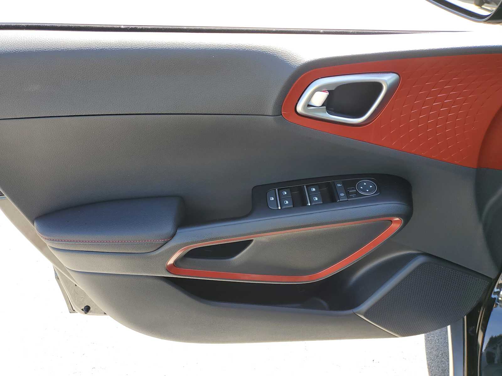 Thumbnail: 2025 Kia Soul - 15