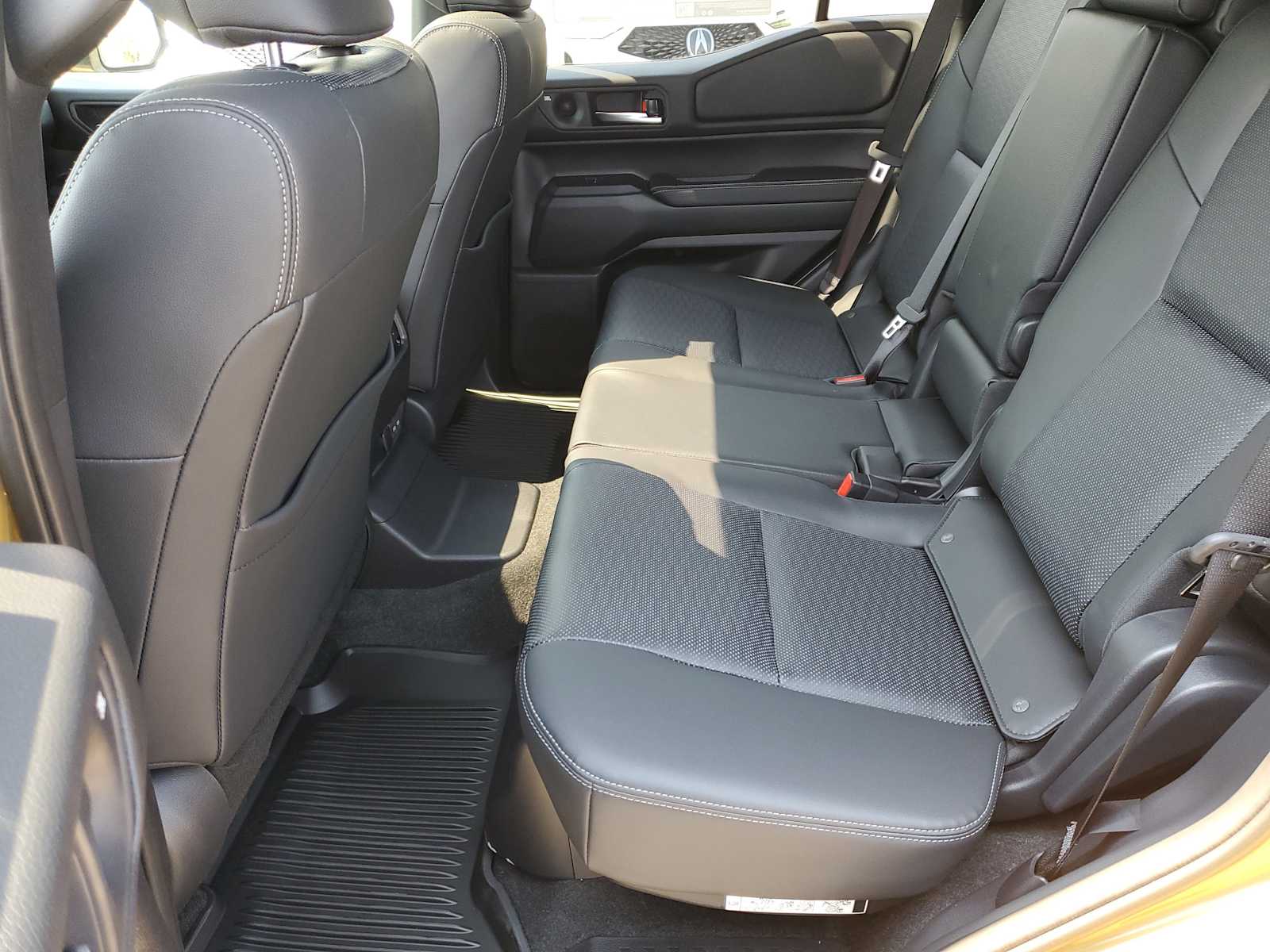 Thumbnail: 2026 Toyota Land Cruiser - 13