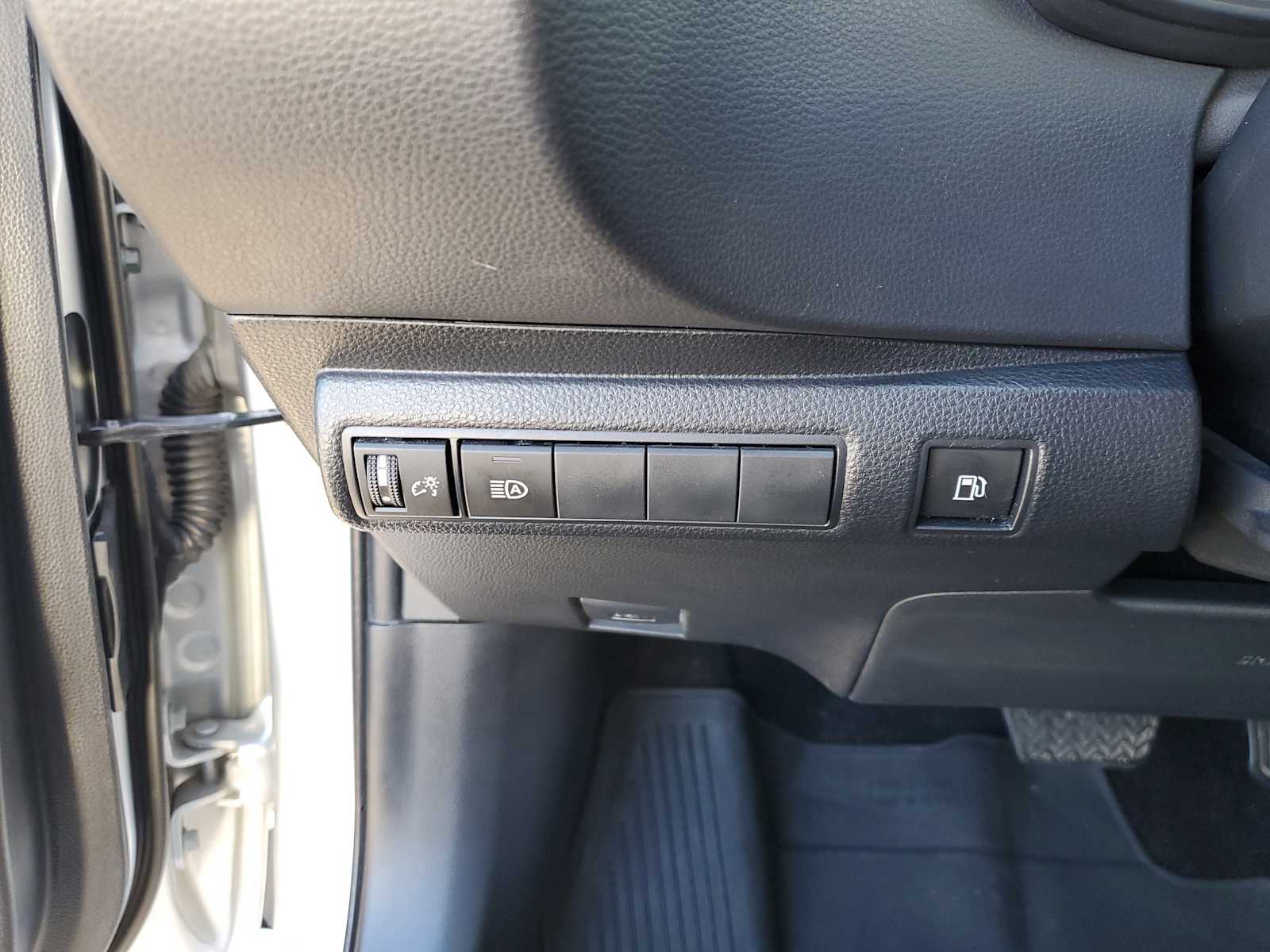 Thumbnail: 2024 Toyota Corolla - 21