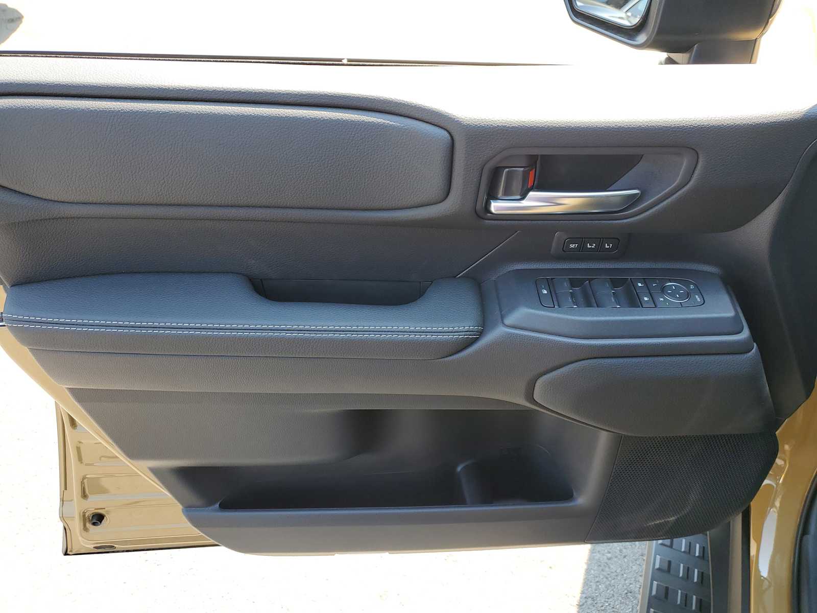 Thumbnail: 2026 Toyota Land Cruiser - 16