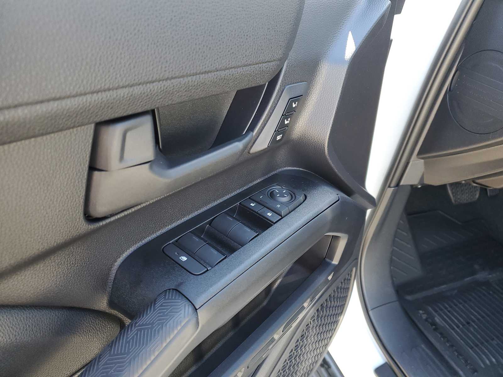 Thumbnail: 2026 Toyota 4Runner - 17