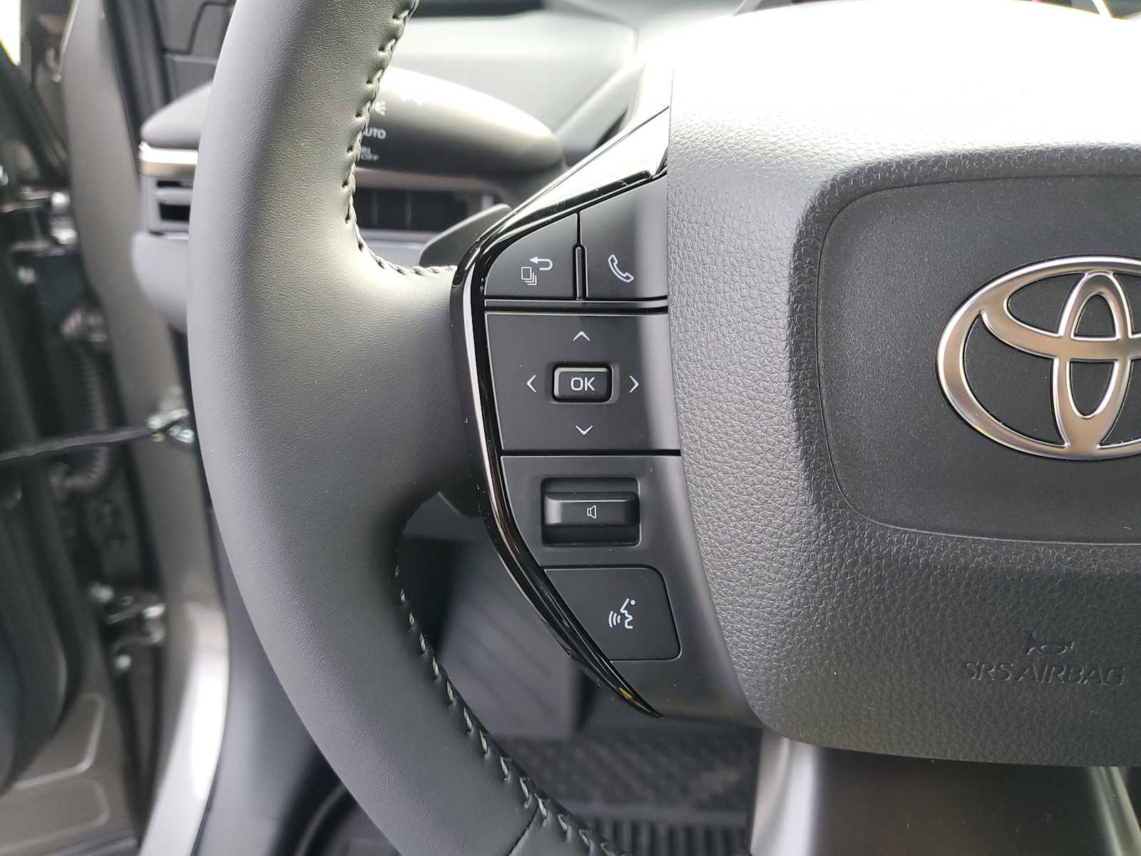 Thumbnail: 2026 Toyota bZ - 23