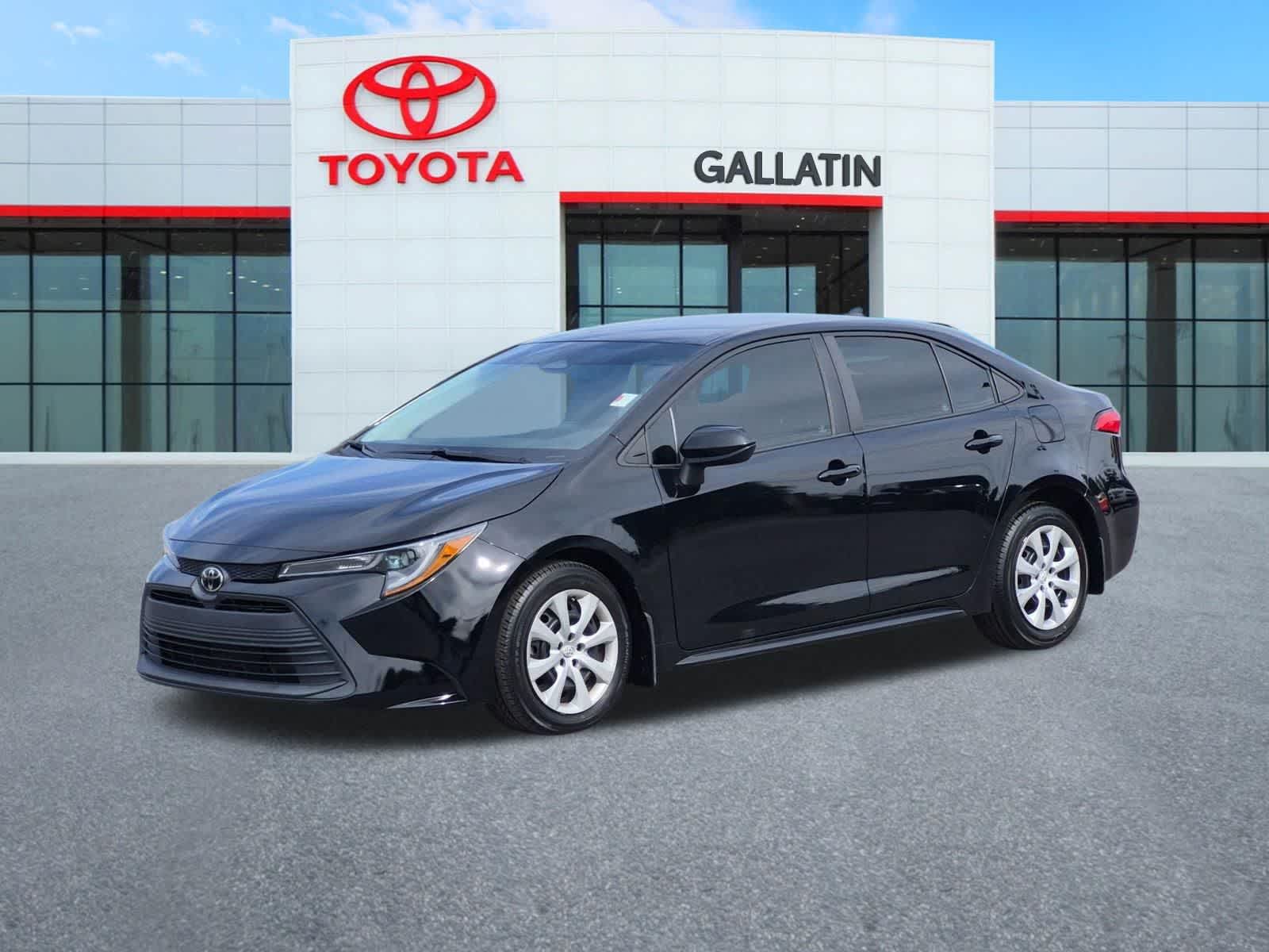 Thumbnail: 2023 Toyota Corolla - 4