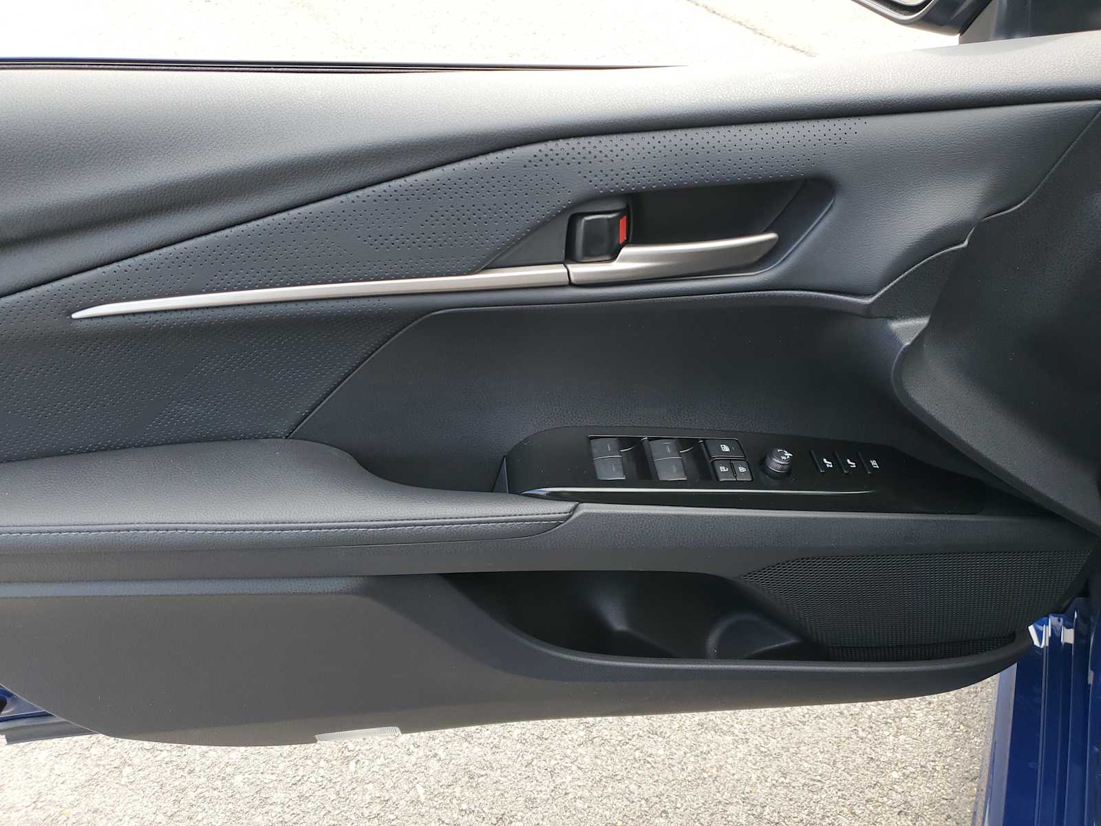 Thumbnail: 2026 Toyota Camry - 15