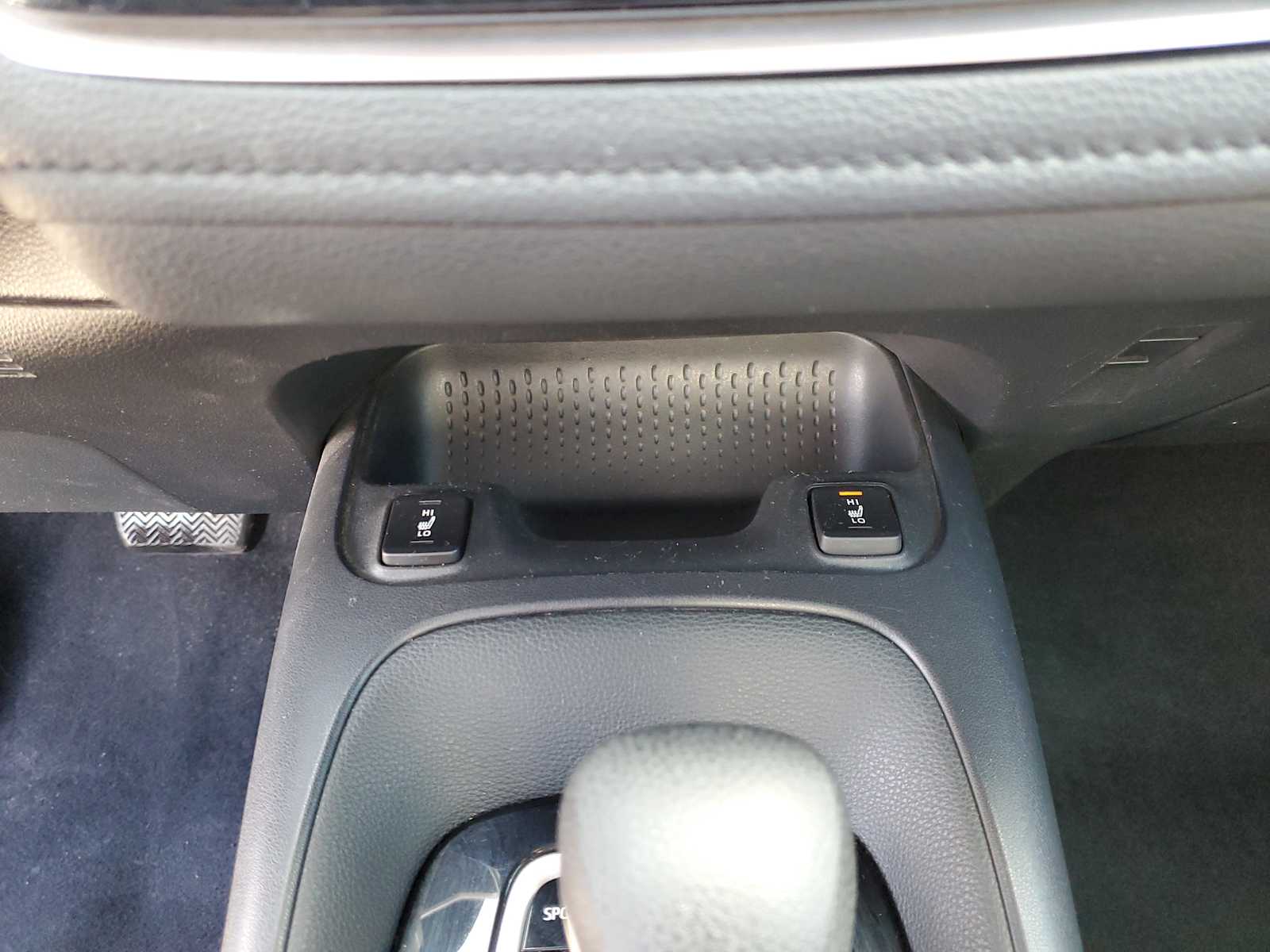 Thumbnail: 2021 Toyota Corolla - 30