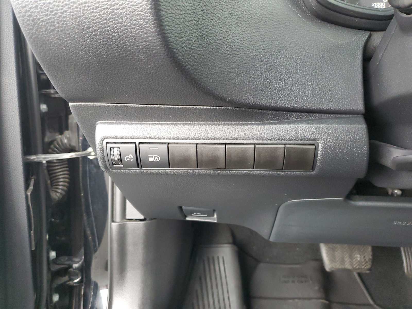 Thumbnail: 2024 Toyota Corolla - 21