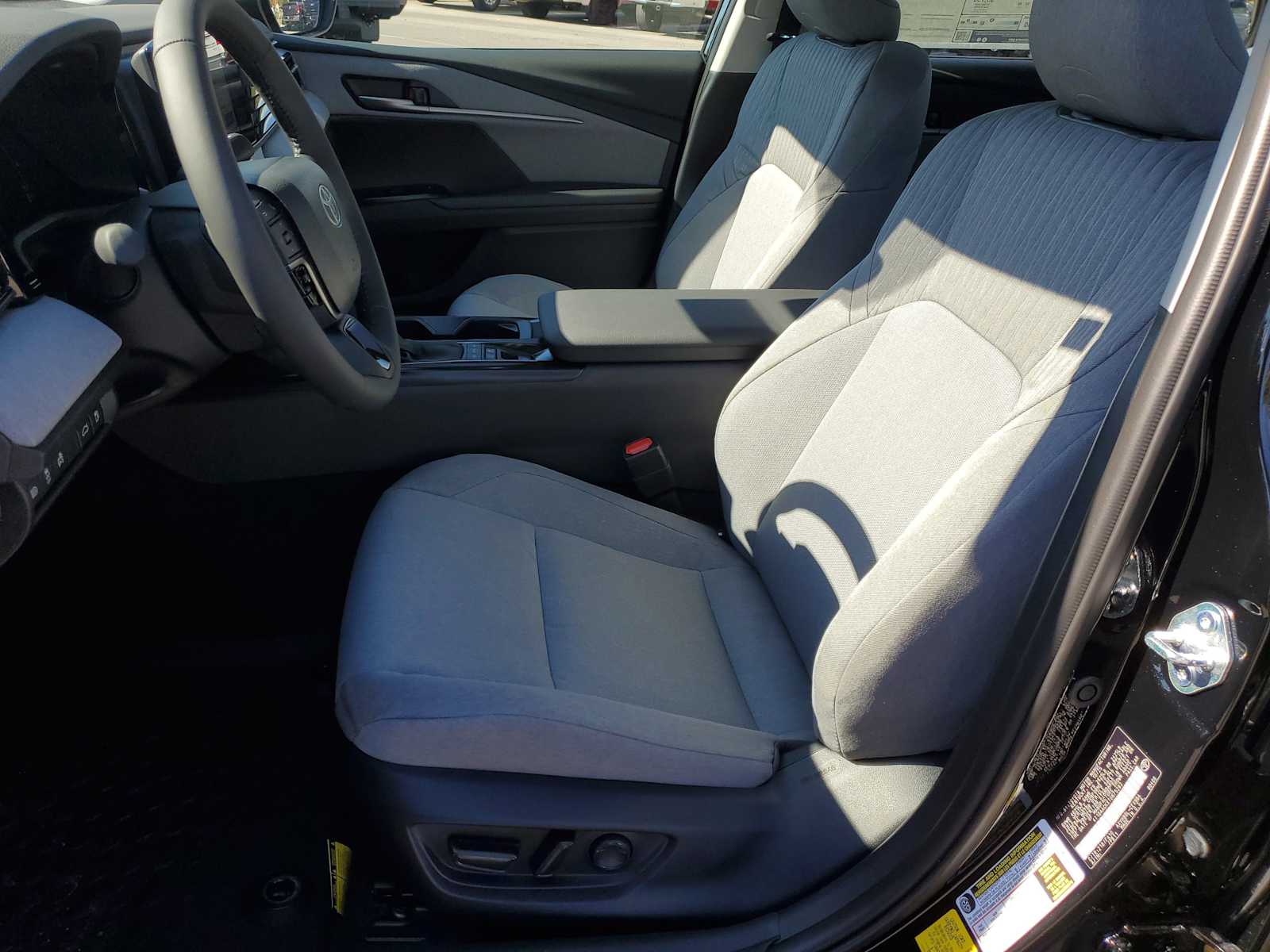 Thumbnail: 2026 Toyota Camry - 17