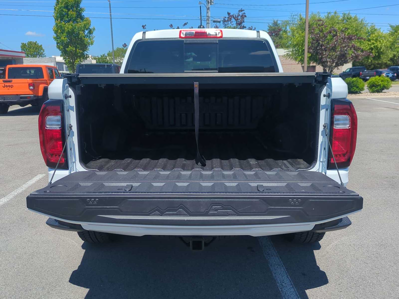 Thumbnail: 2026 GMC Canyon - 26