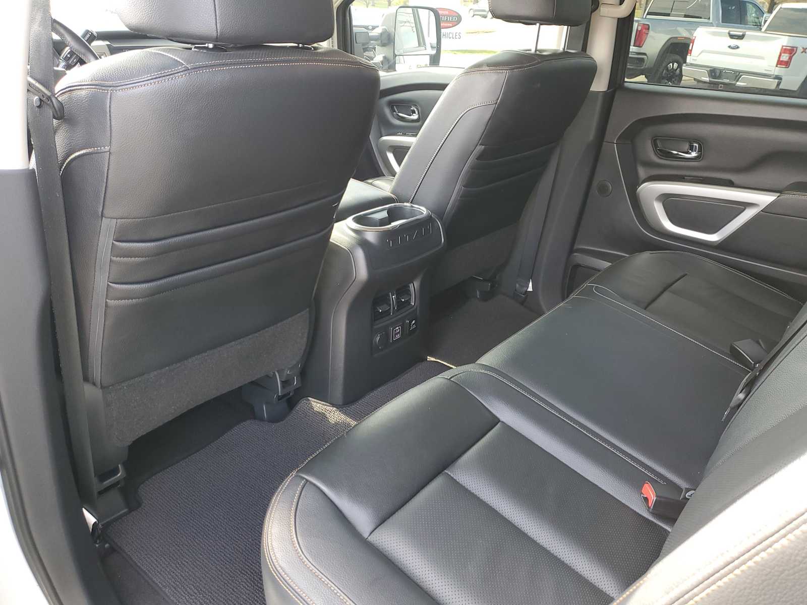 Thumbnail: 2019 Nissan Titan - 13