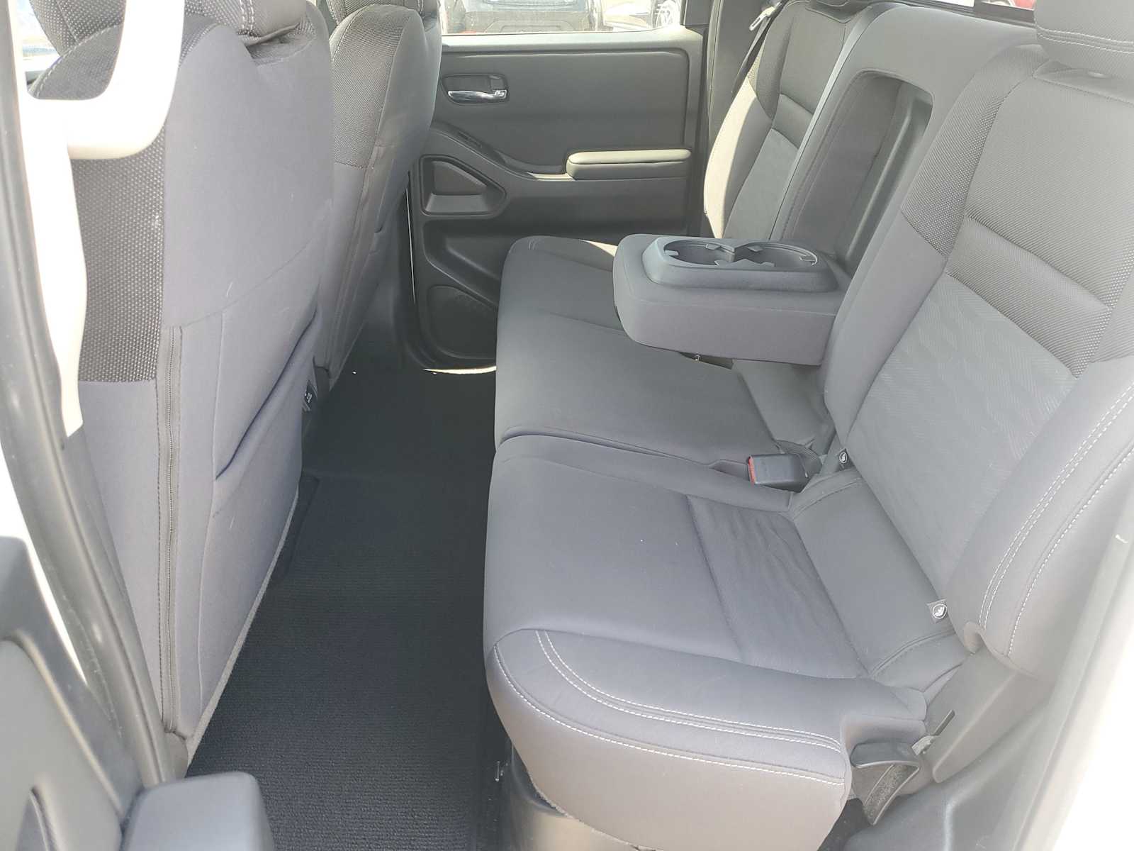 Thumbnail: 2022 Nissan Frontier - 11