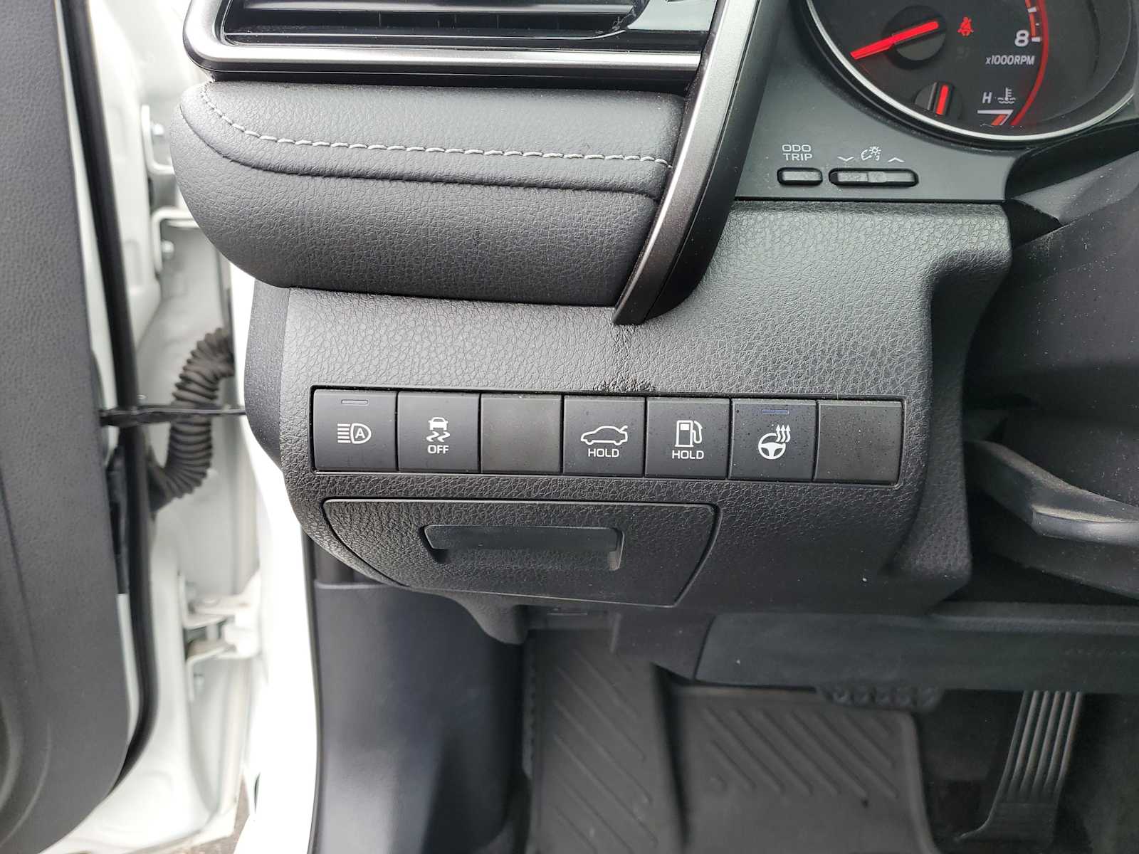 Thumbnail: 2022 Toyota Camry - 20