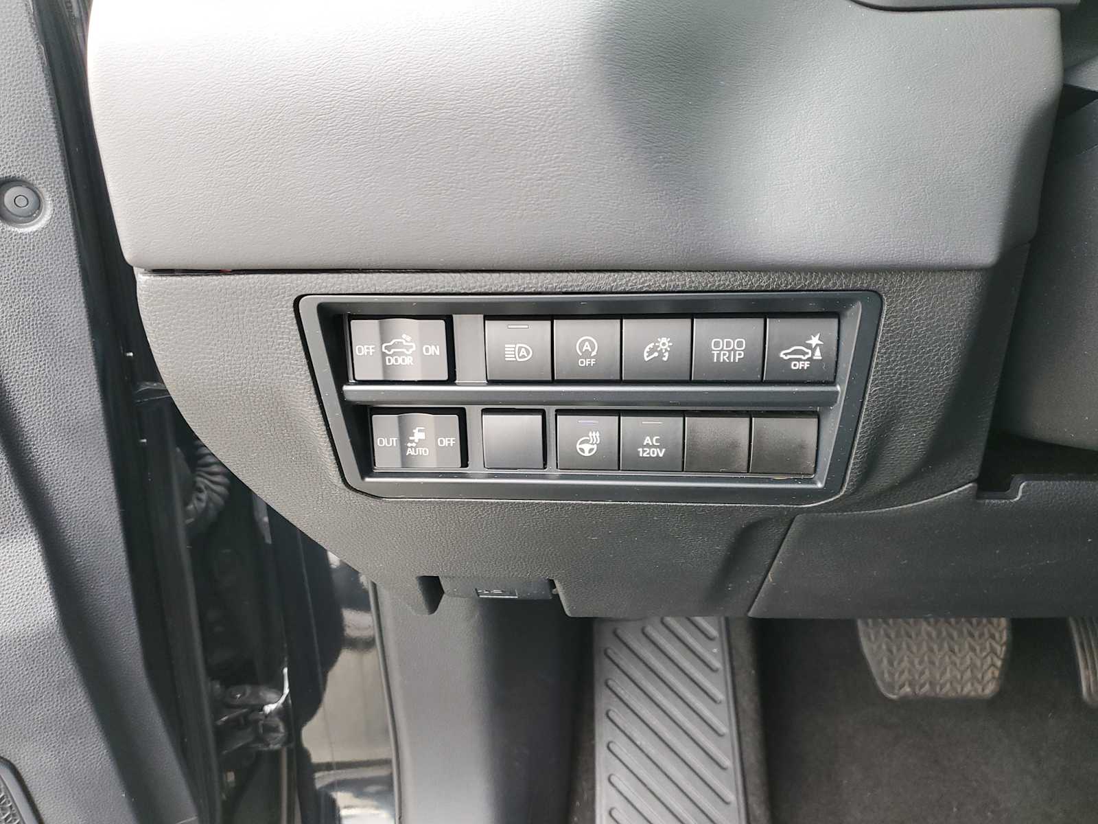 Thumbnail: 2023 Toyota Tundra - 20