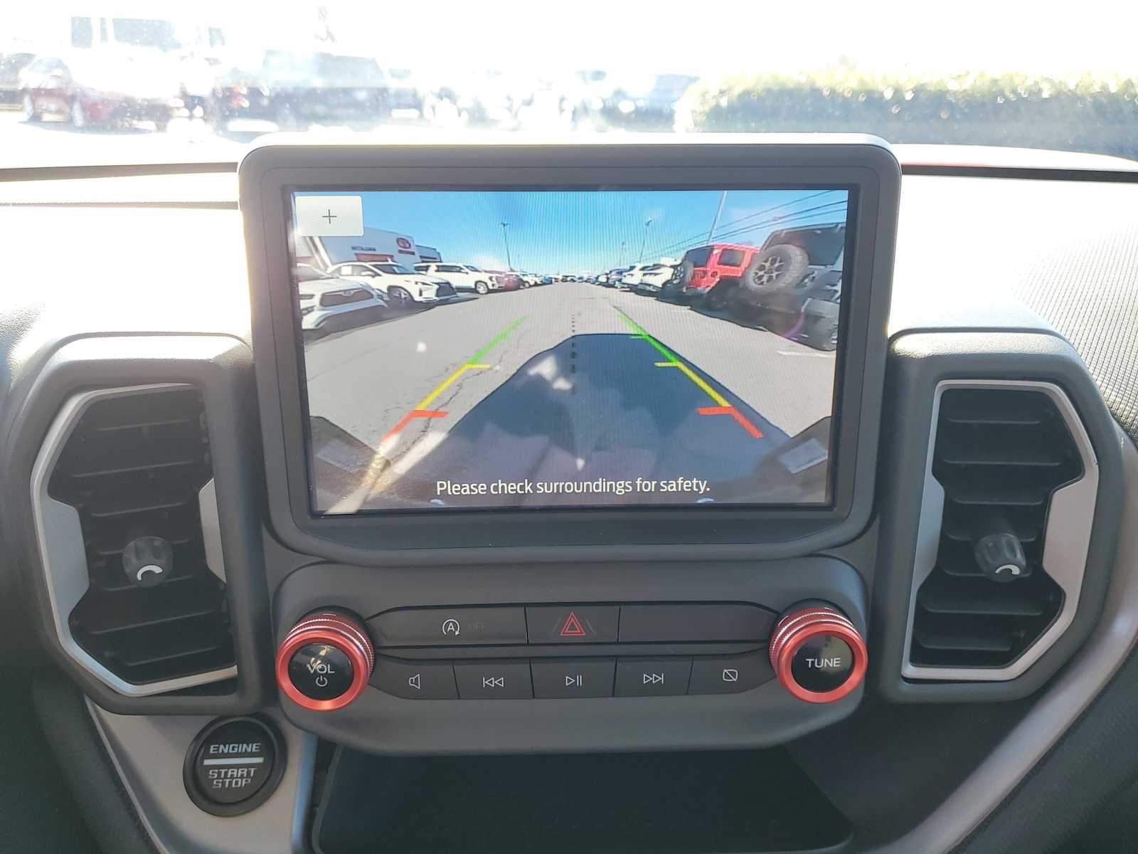 Thumbnail: 2023 Ford Bronco Sport - 31