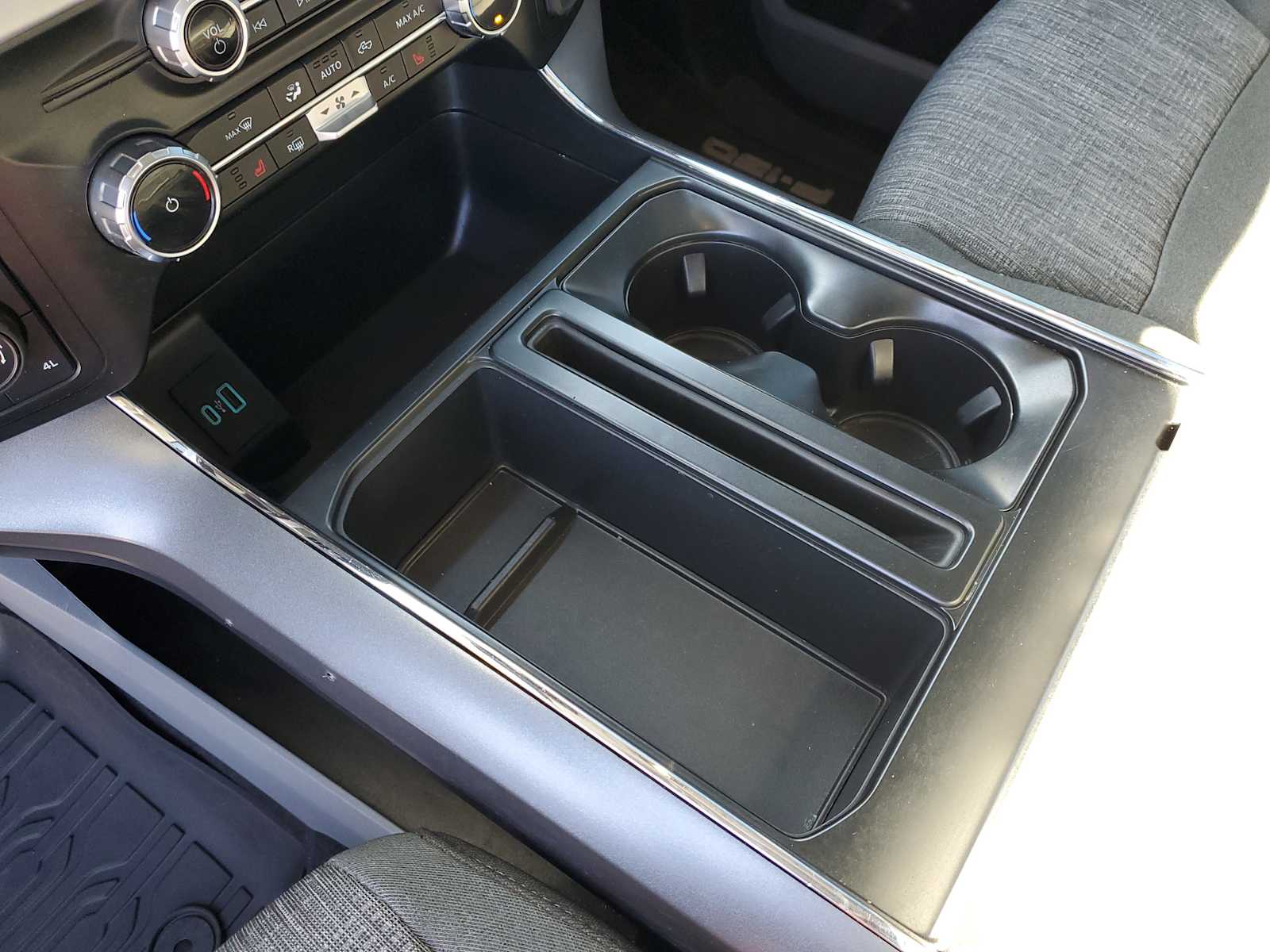 Thumbnail: 2023 Ford F-150 - 31