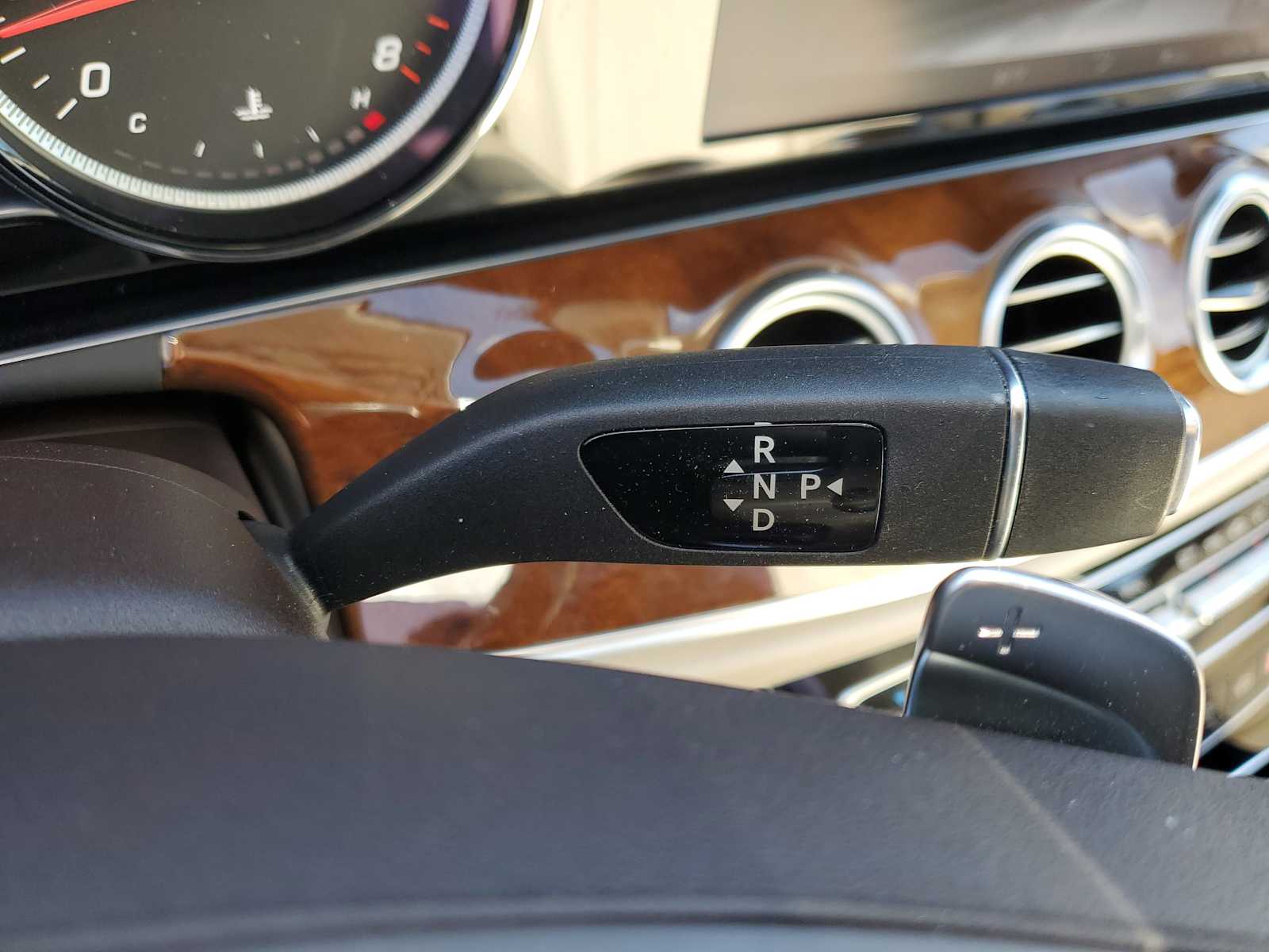 Thumbnail: 2017 Mercedes-Benz E-Class - 27